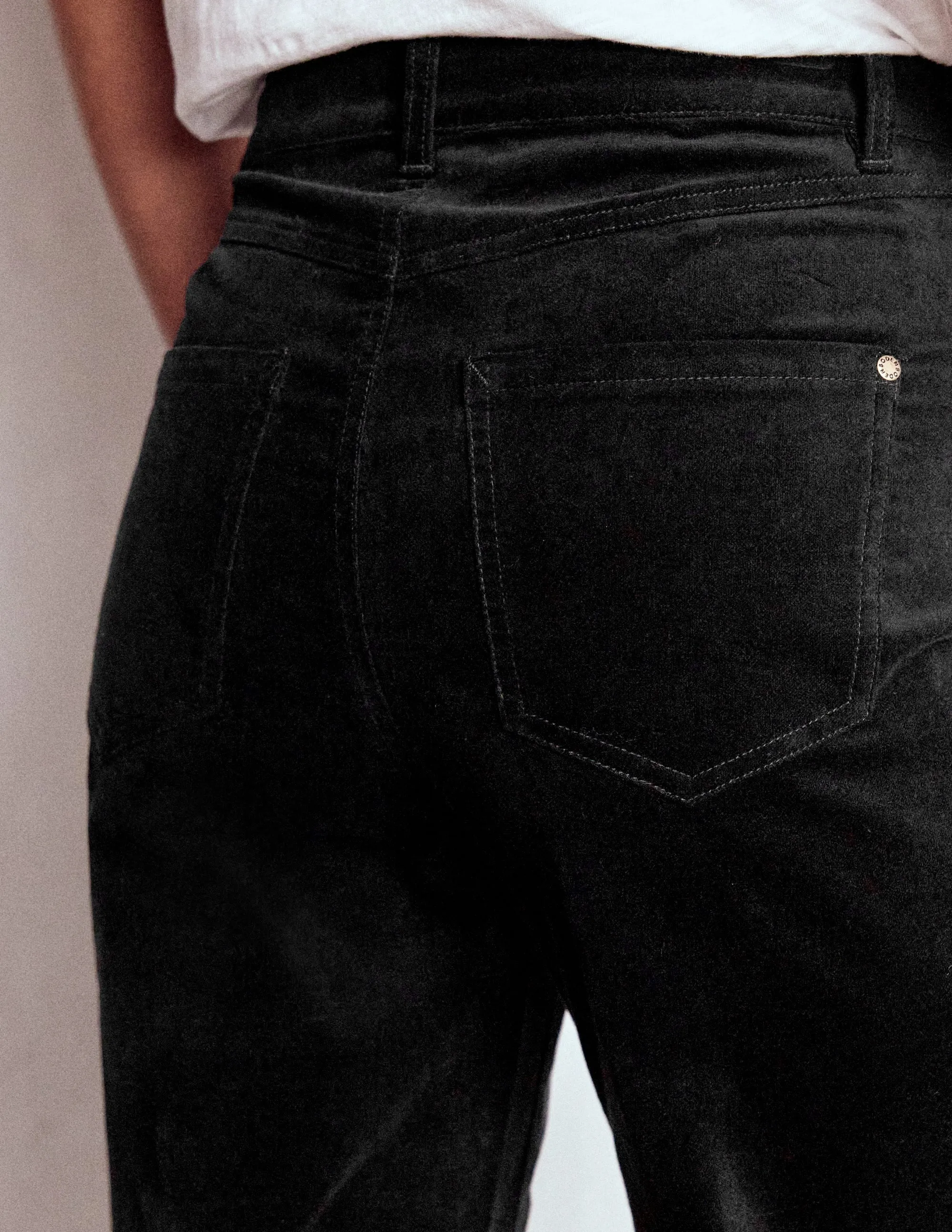 Velveteen Straight Jeans-Black Comfy Choice Minimalist Eco Friendly