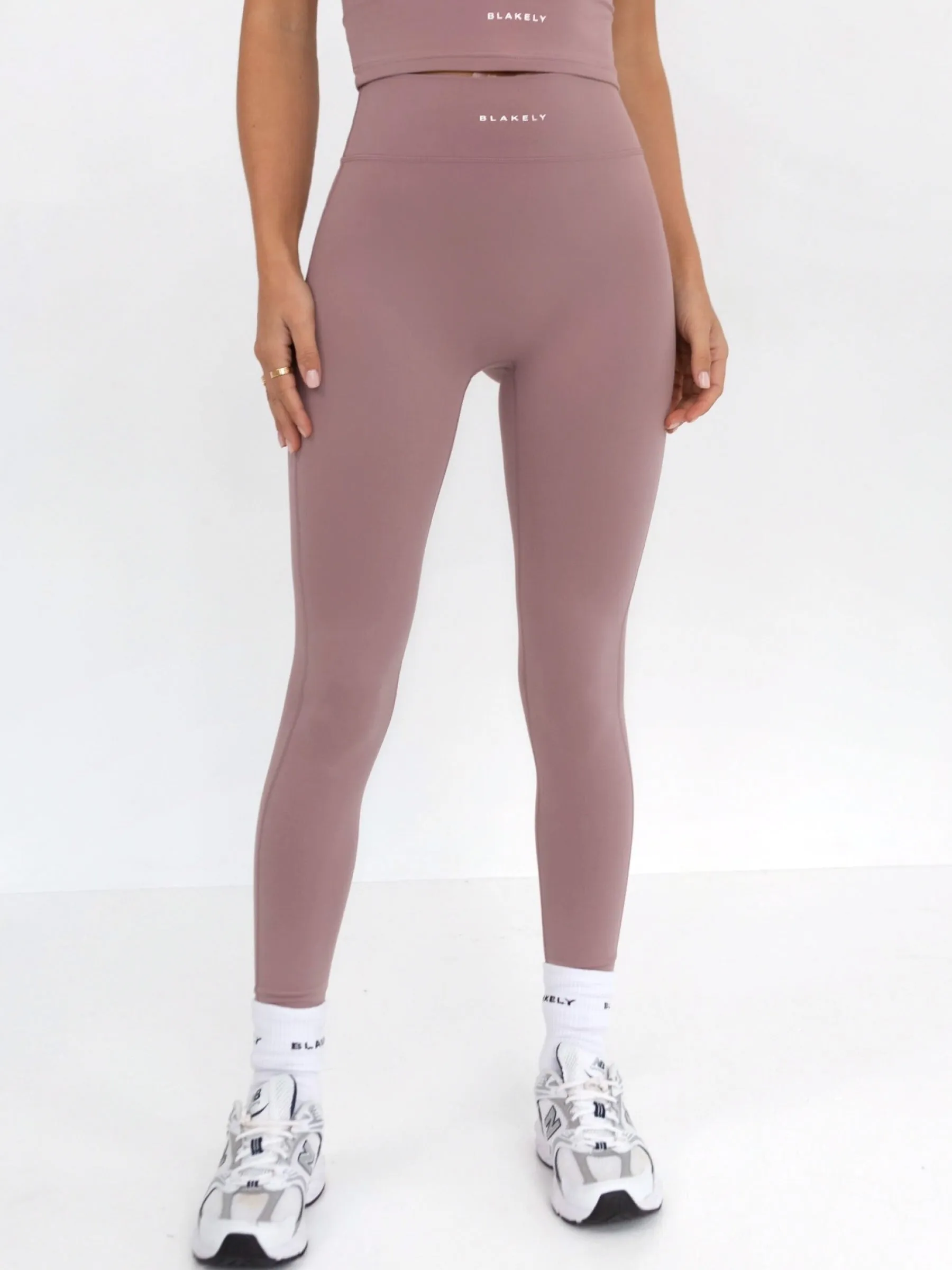 Active Style Signature Fit Ultimate Soft Lifestyle Leggings - Dusty Pink