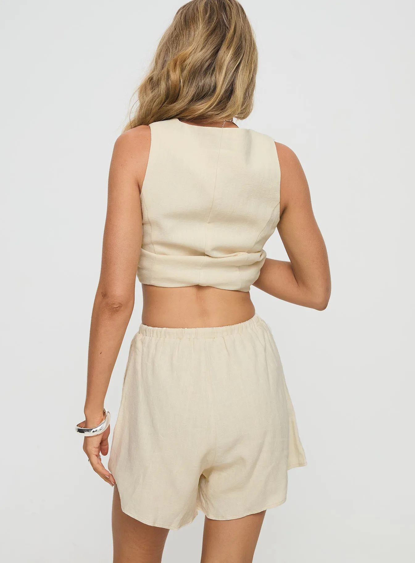 Smile Ease This Summer Linen Blend Shorts Sand