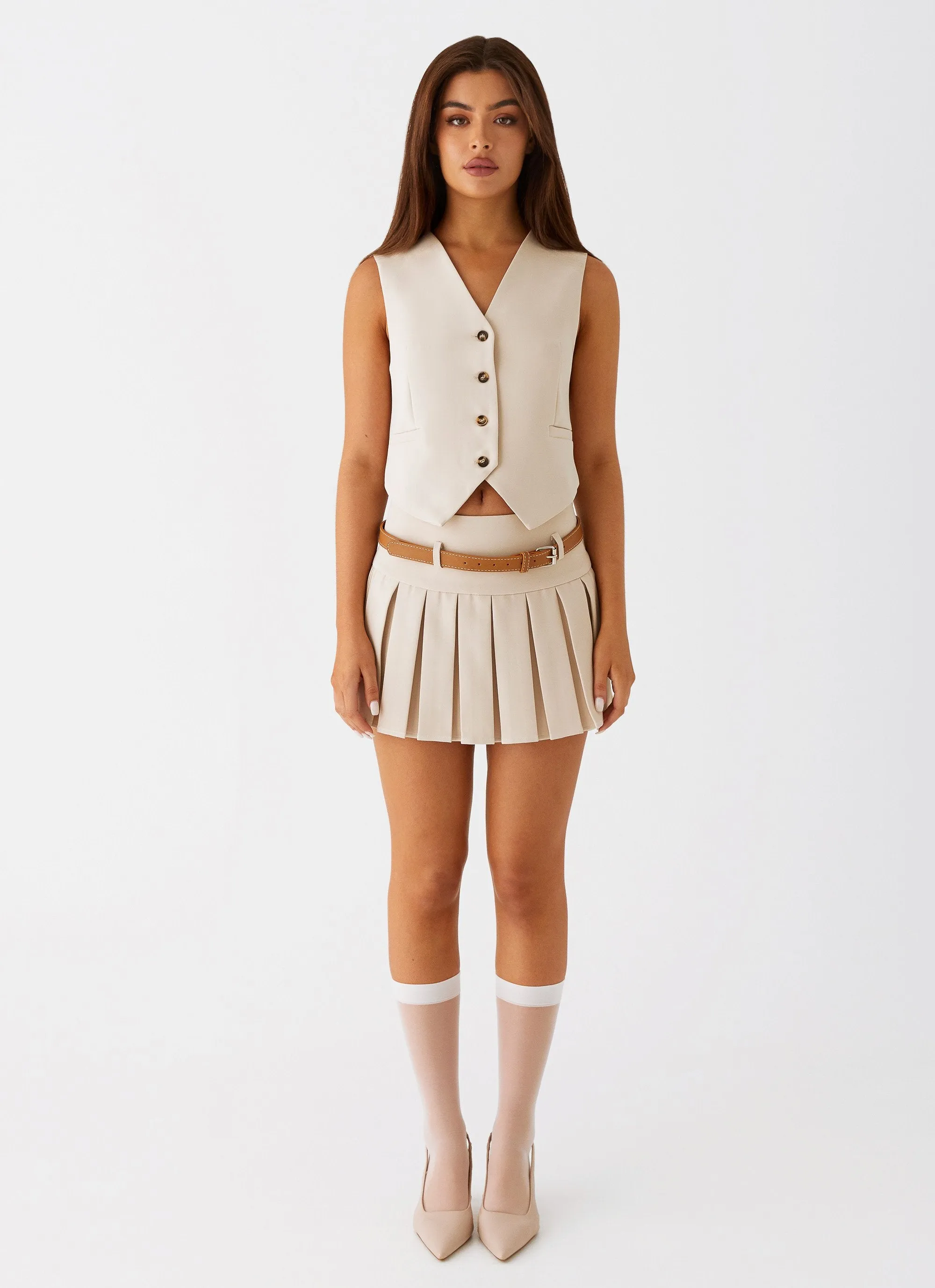 Chic Layered Wear Light Touch Stealth Mode Mini Skirt - Beige
