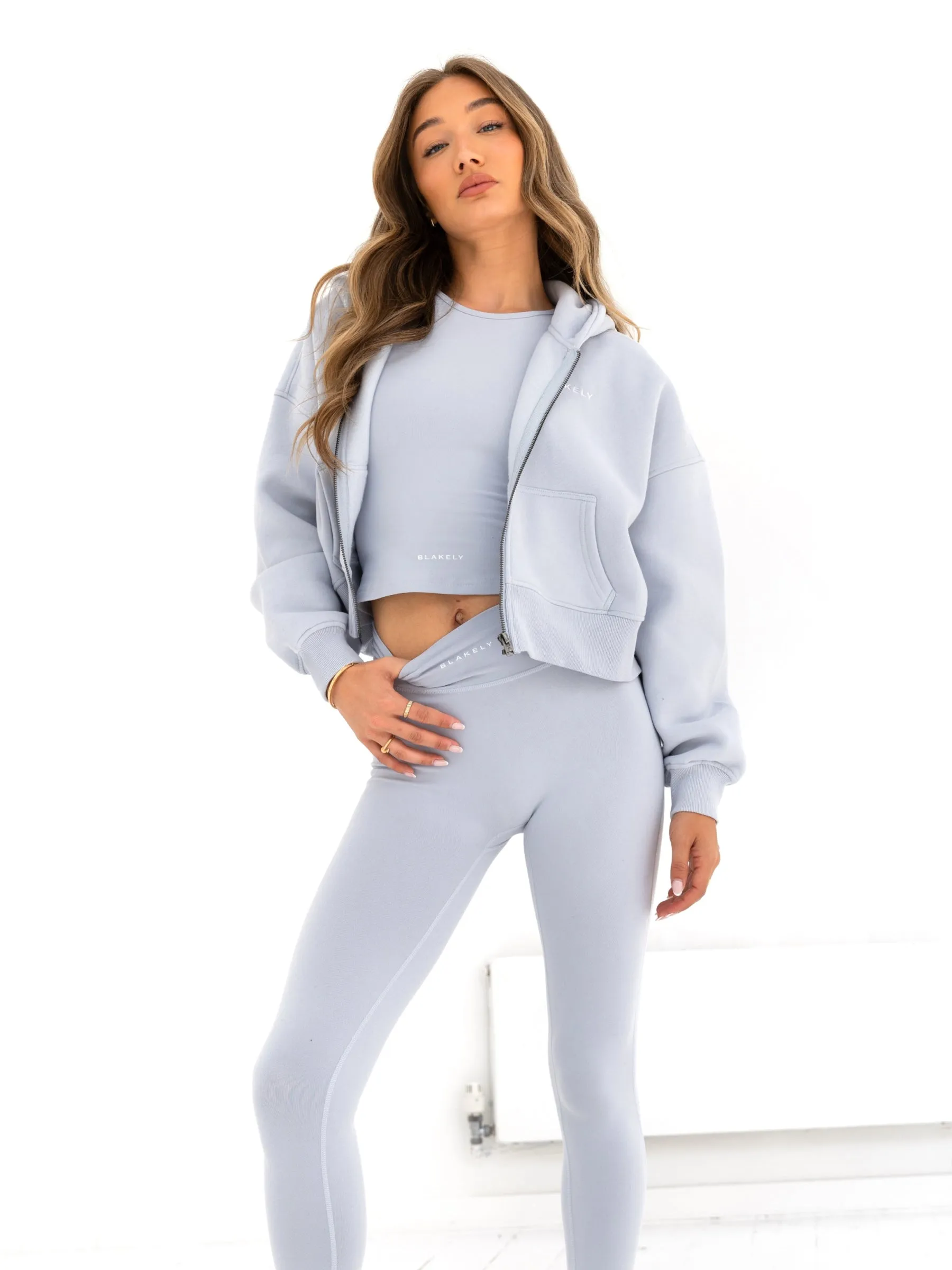 Cold Fit Flexible form Ultimate Soft Lifestyle Leggings - Pale Blue