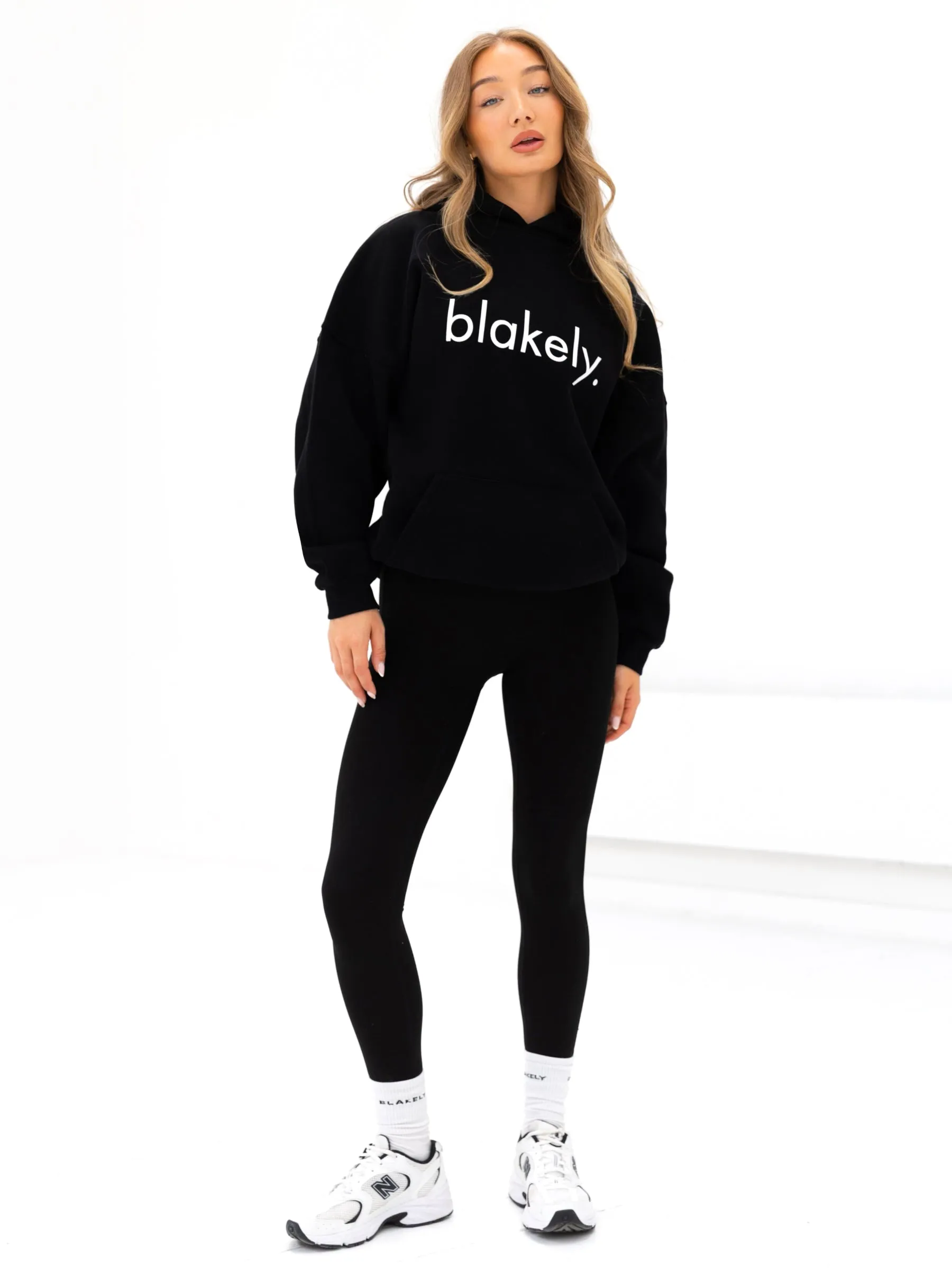 Logo Oversized Hoodie - Black Bandicoot like Travel Comfort