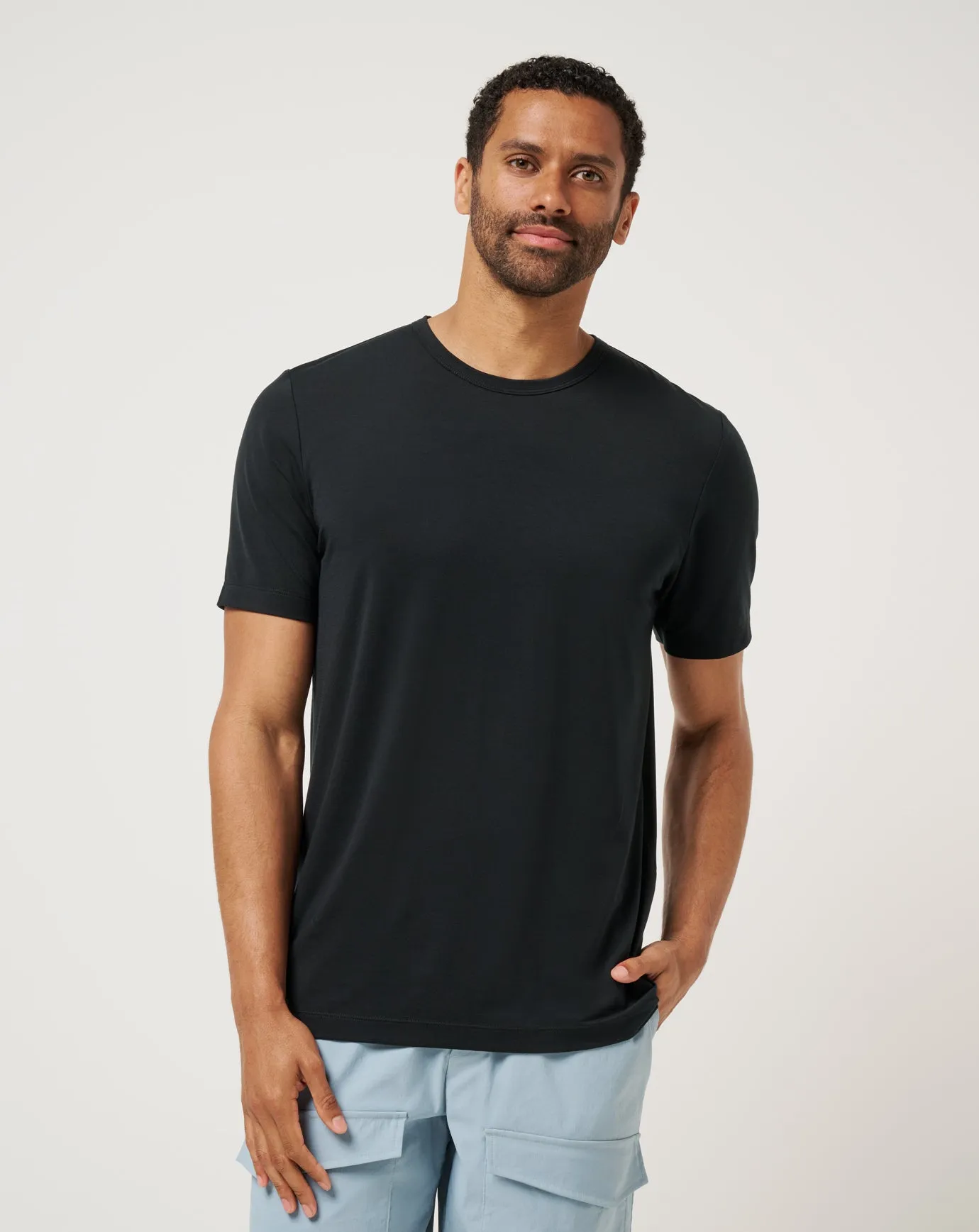 Long Holiday Tee Quick Dry Technology LayeredHemDetails
