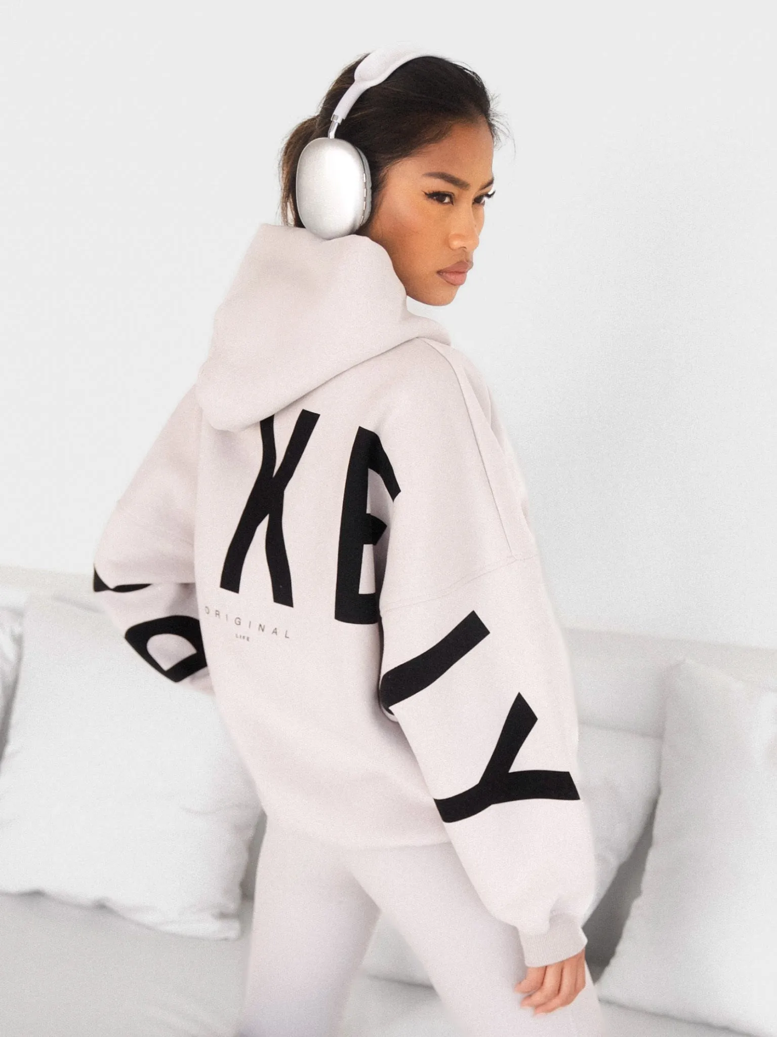 Isabel Oversized Hoodie - Stone Polar bear like