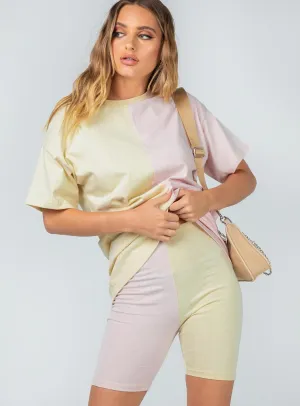 Elisia Shorts Yellow / Pink Focus Fit Rain Proof