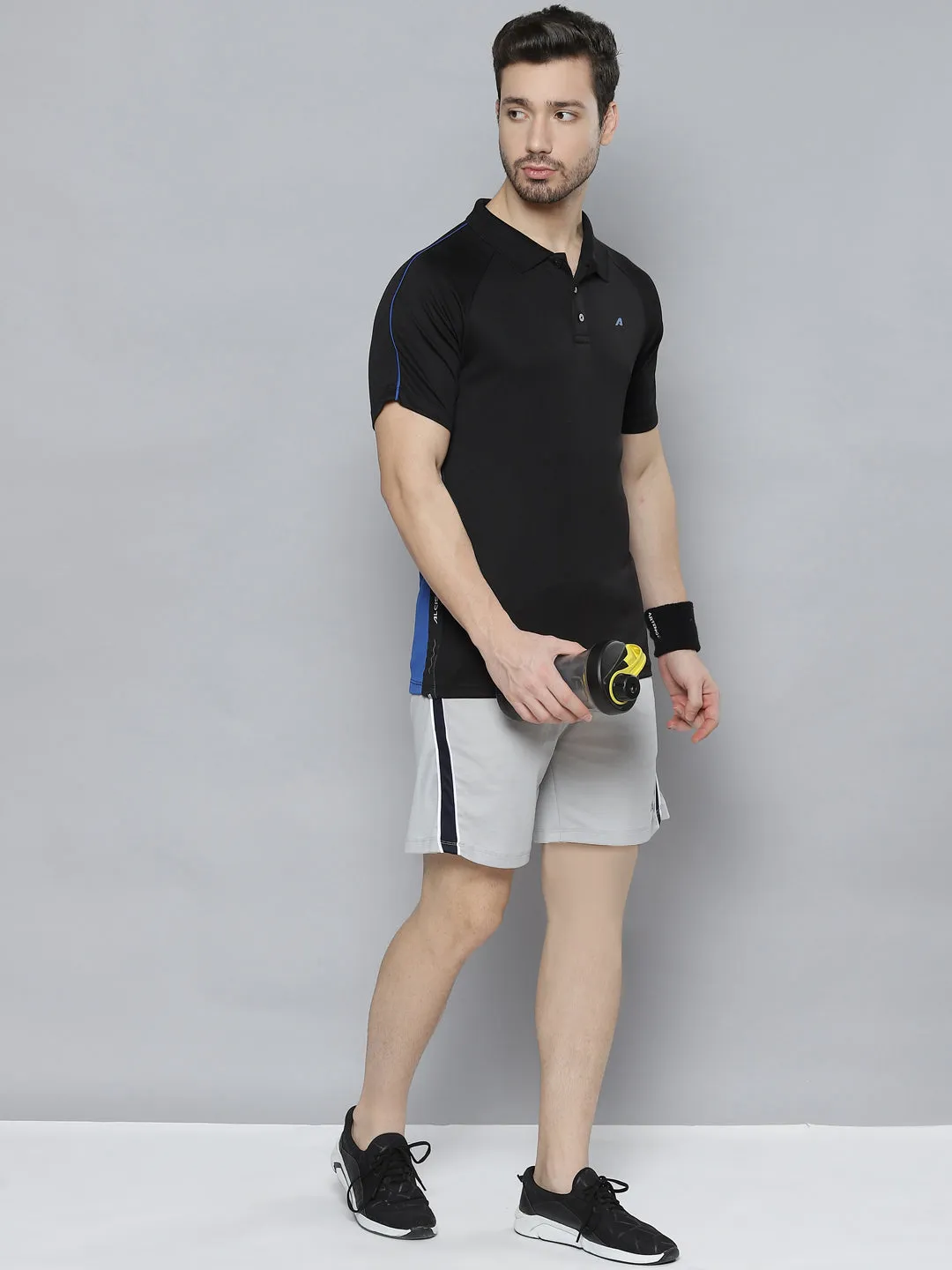 Alcis Men Black Solid Polo Collar T-shirt Flexible Waistband YarnDyed Construction