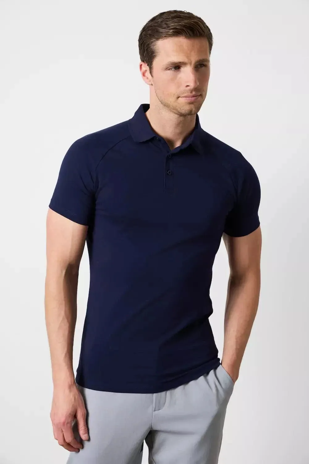 Athletic Fit Polo Shirt in Navy Lightweight Material Yarn Dyed Collar
