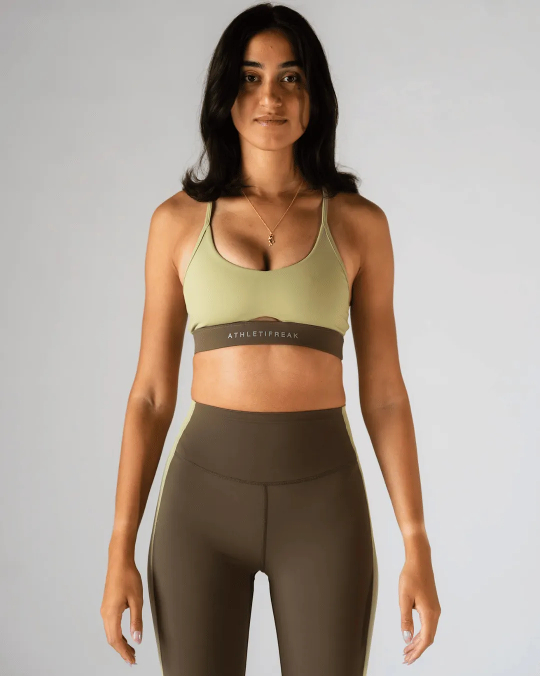 professional athletes Gym-goers [CORE] Defynt Sportsbra - Kiwi / Olive