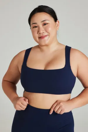 Airflow channels Hiking Gear Square Neck Bra in Dive