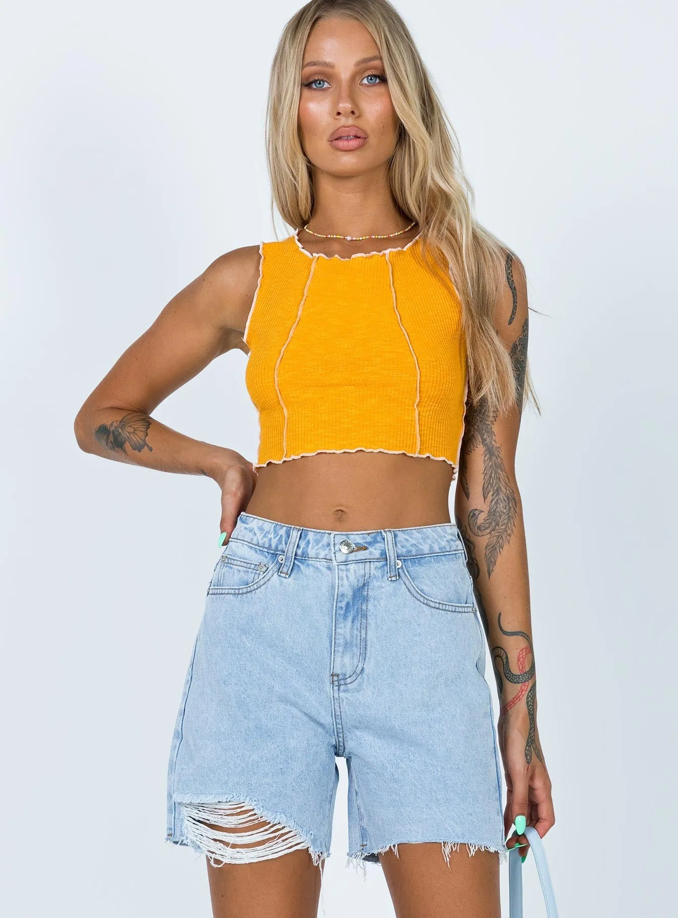 Maggie Denim Shorts MoistureWickingTechnology