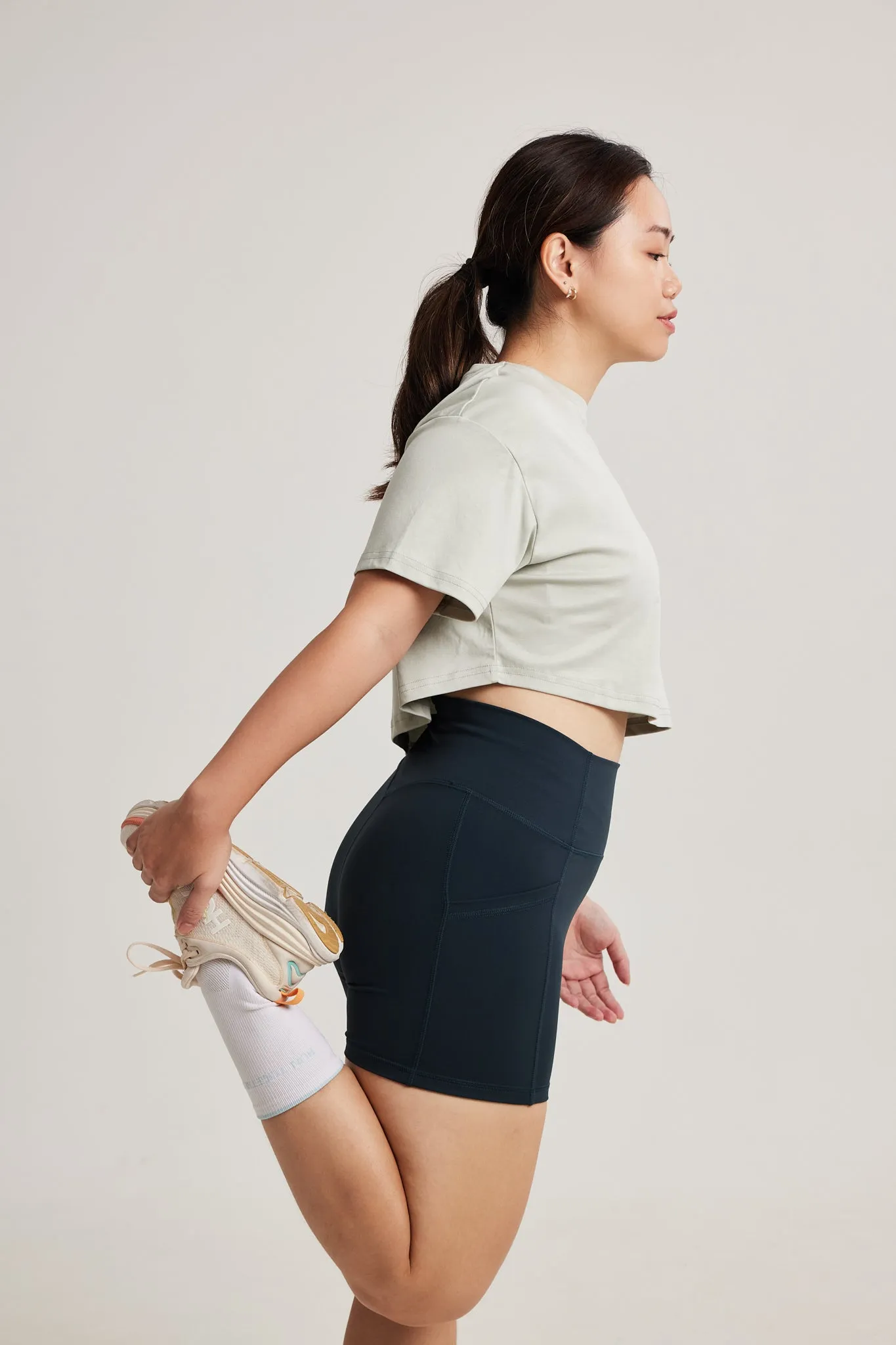 Garment Dyed Finish Oversized Crop Tee in Slate