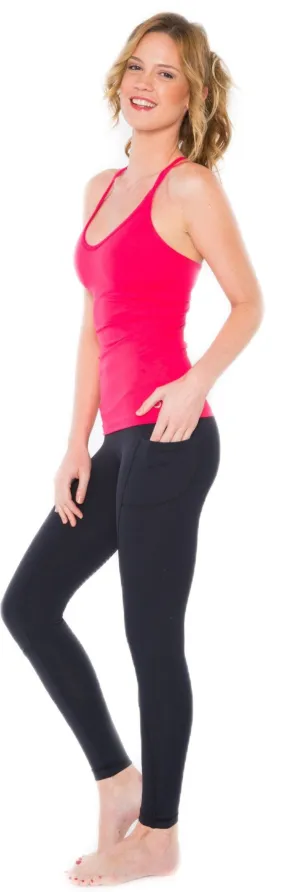 Sleek Legging Lightweight Material Holiday Outfit