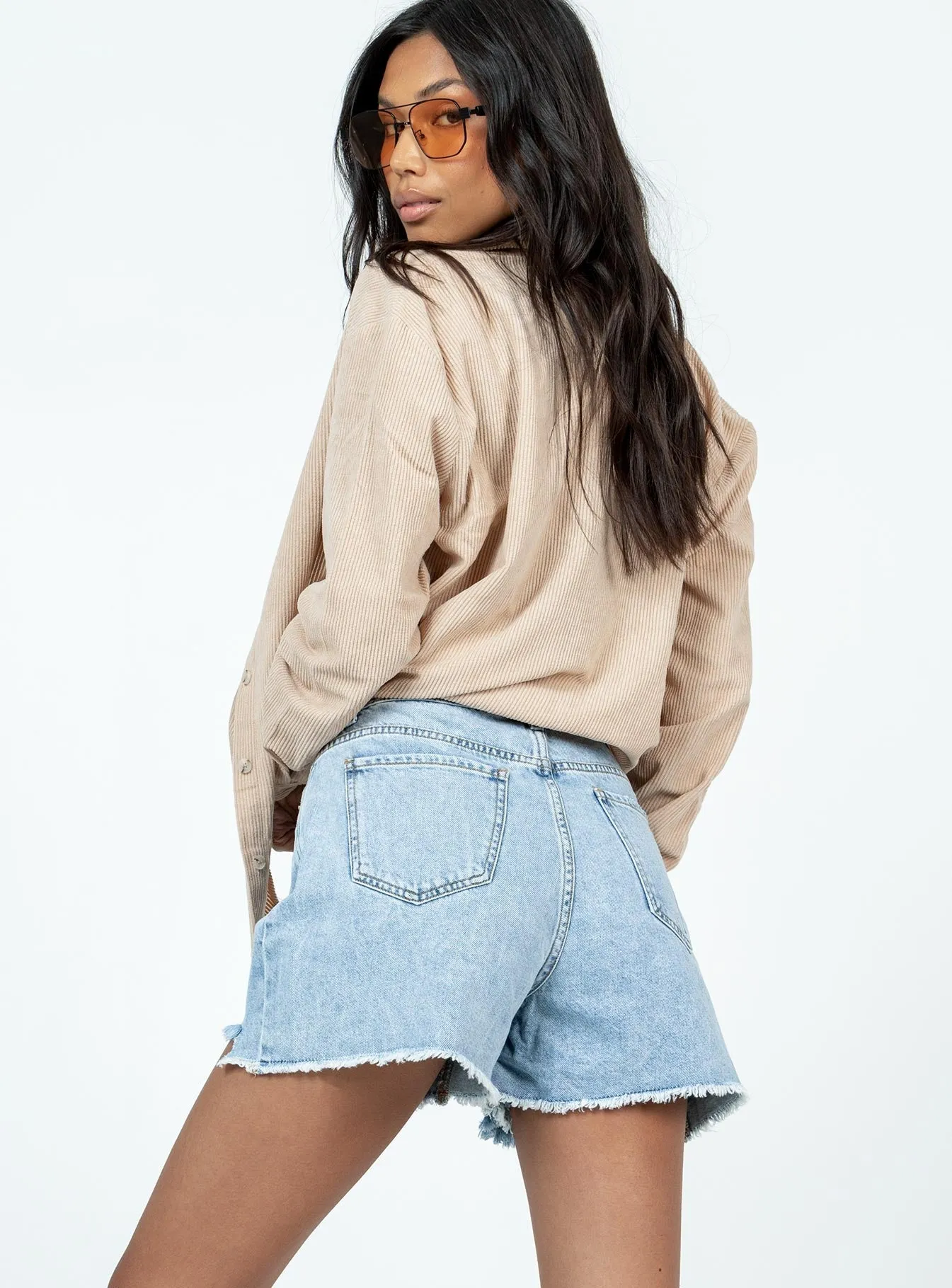 Smile Glow Kaylan Light Wash Frayed Shorts Denim
