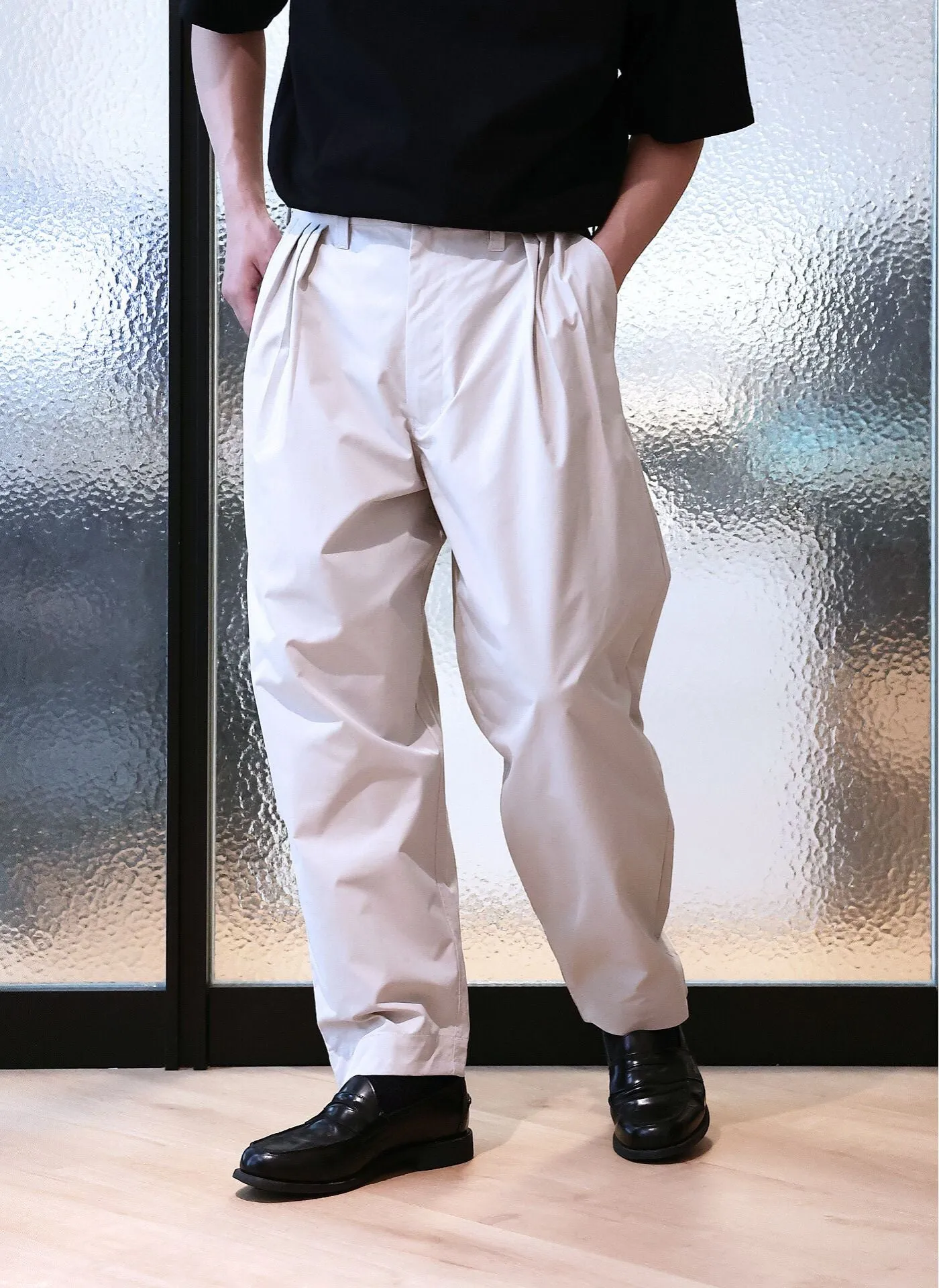 Lt. weight Cotton Touch Solotex Pleats Pants Run Glow CoolingChannelFabric