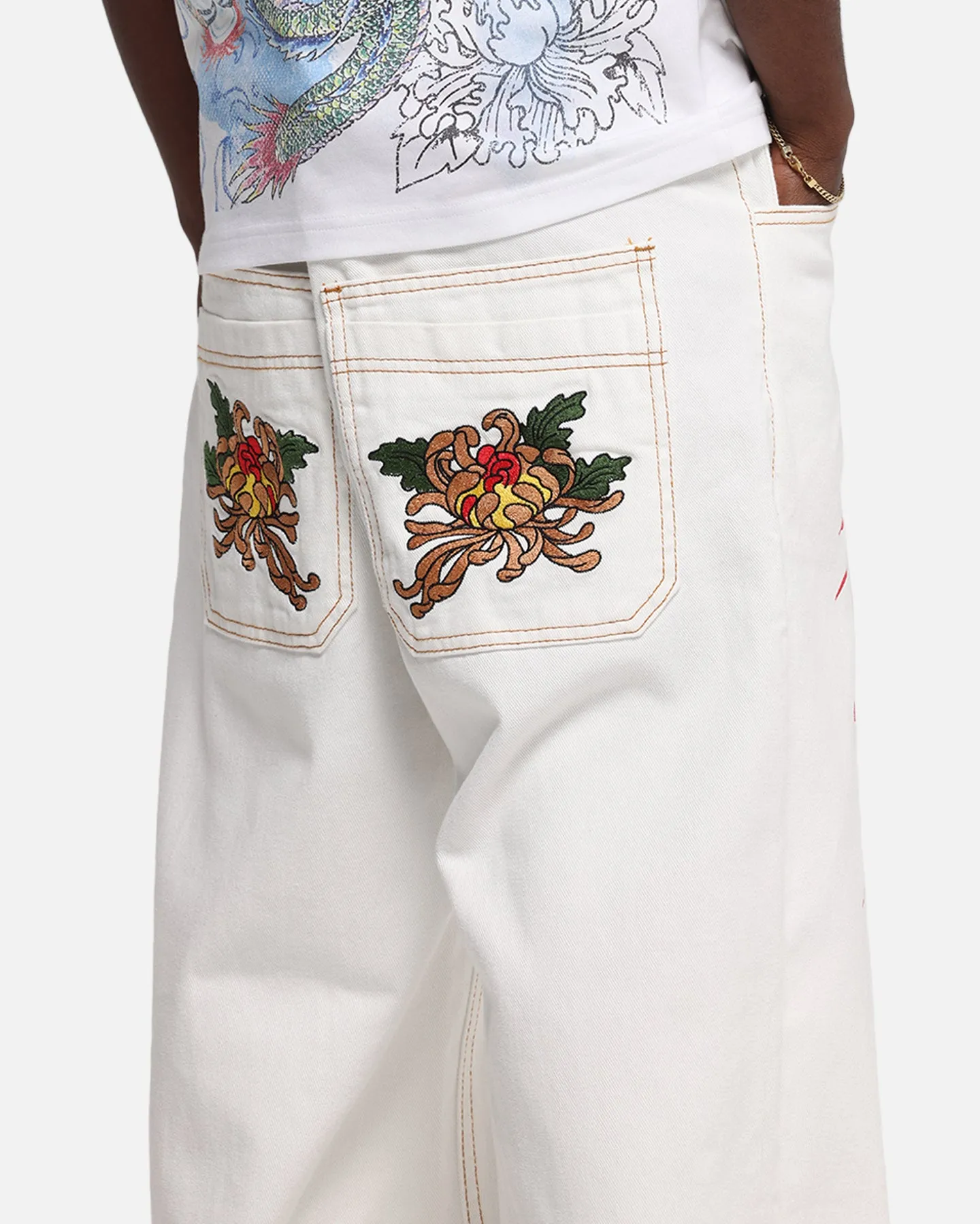 Balanced Fit Ed Hardy Death Before Dishonour Jeans Off White