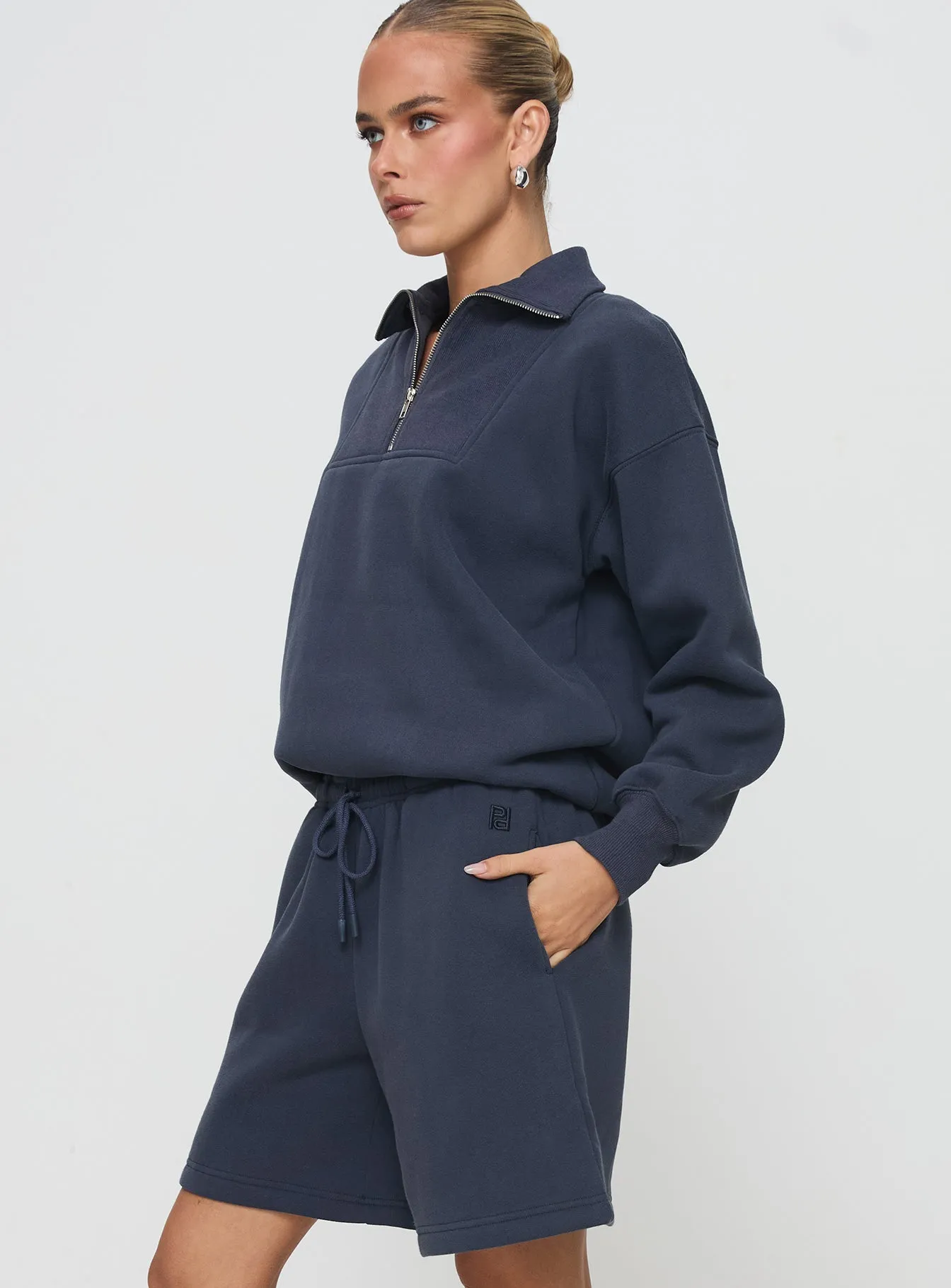 Dream Fleece Longline Shorts Navy Magnetic Closure Winter Core