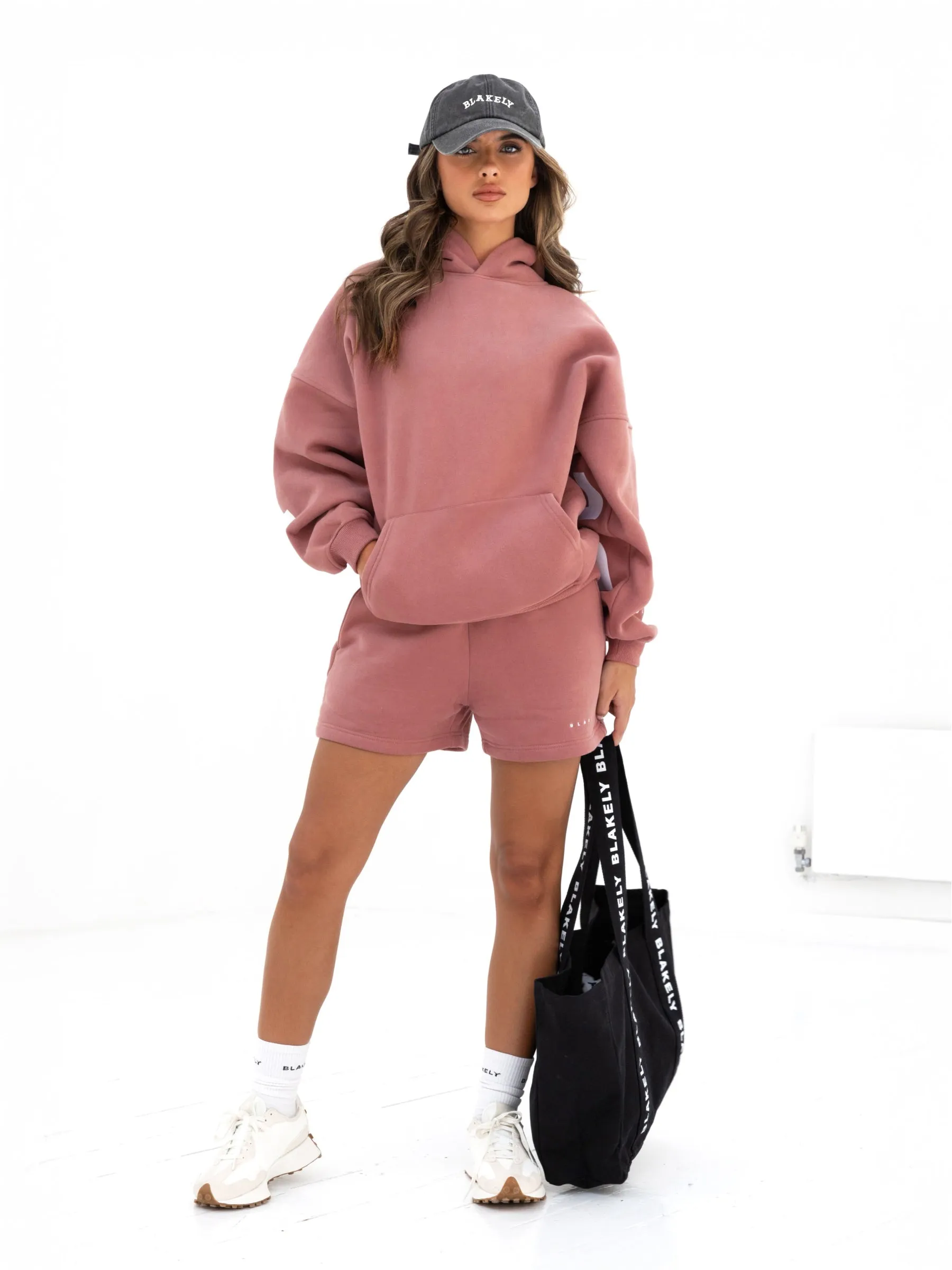Isabel Oversized Hoodie - Blush Brown Hidden Pocket Ergonomic Tailoring