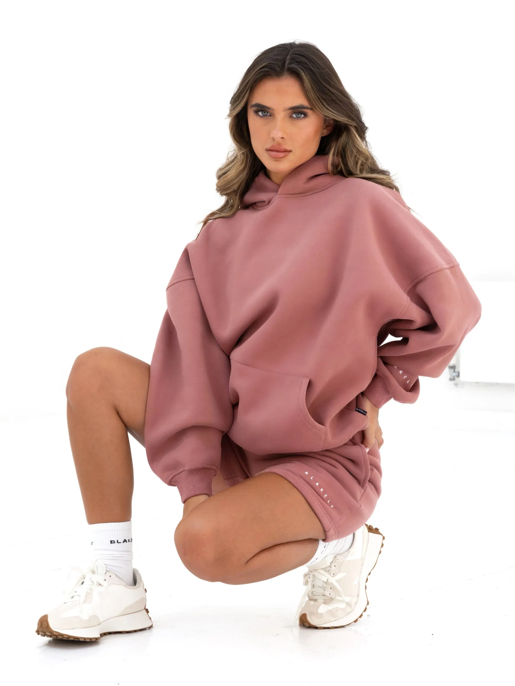 Seamless Side Construction Isabel Oversized Hoodie - Blush Brown
