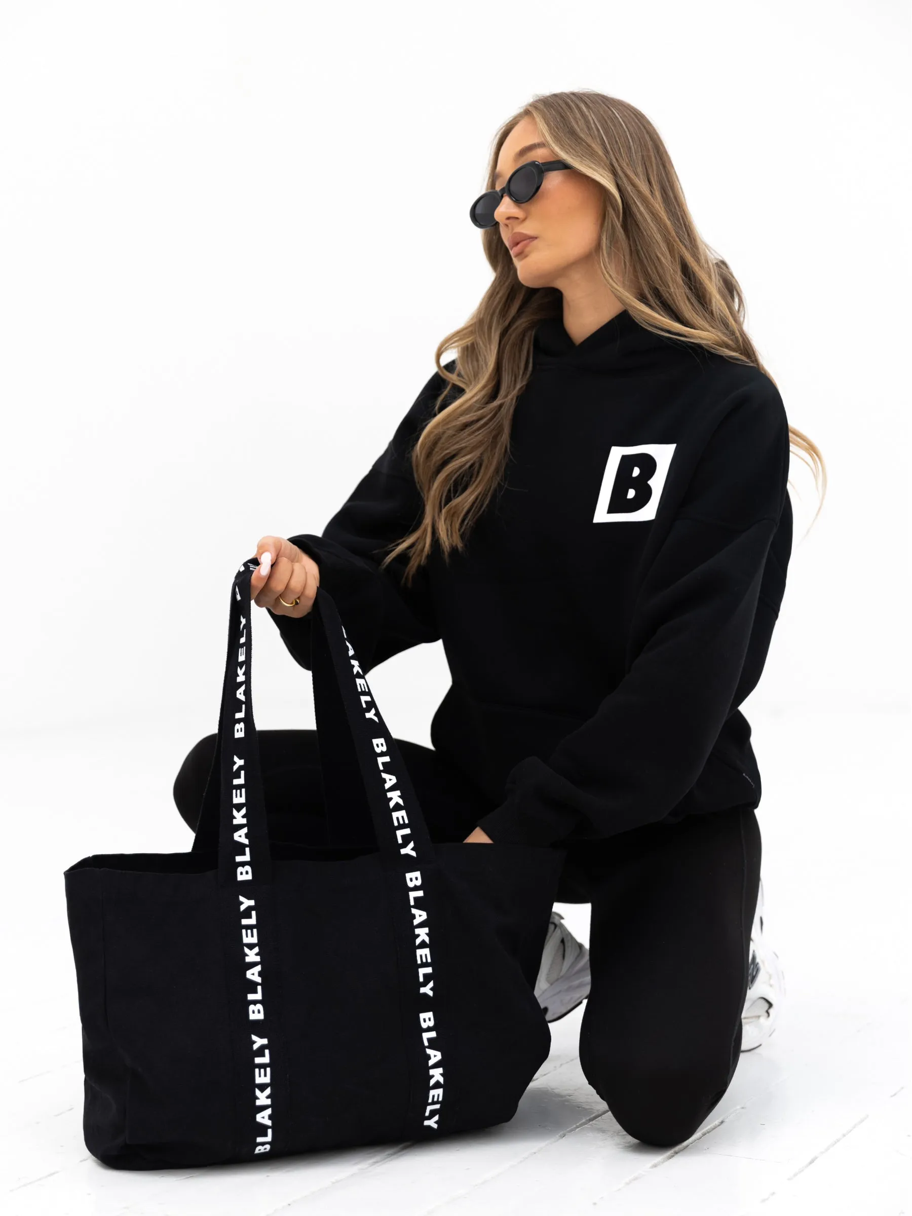 Offset Oversized Hoodie - Black Sporty Edge