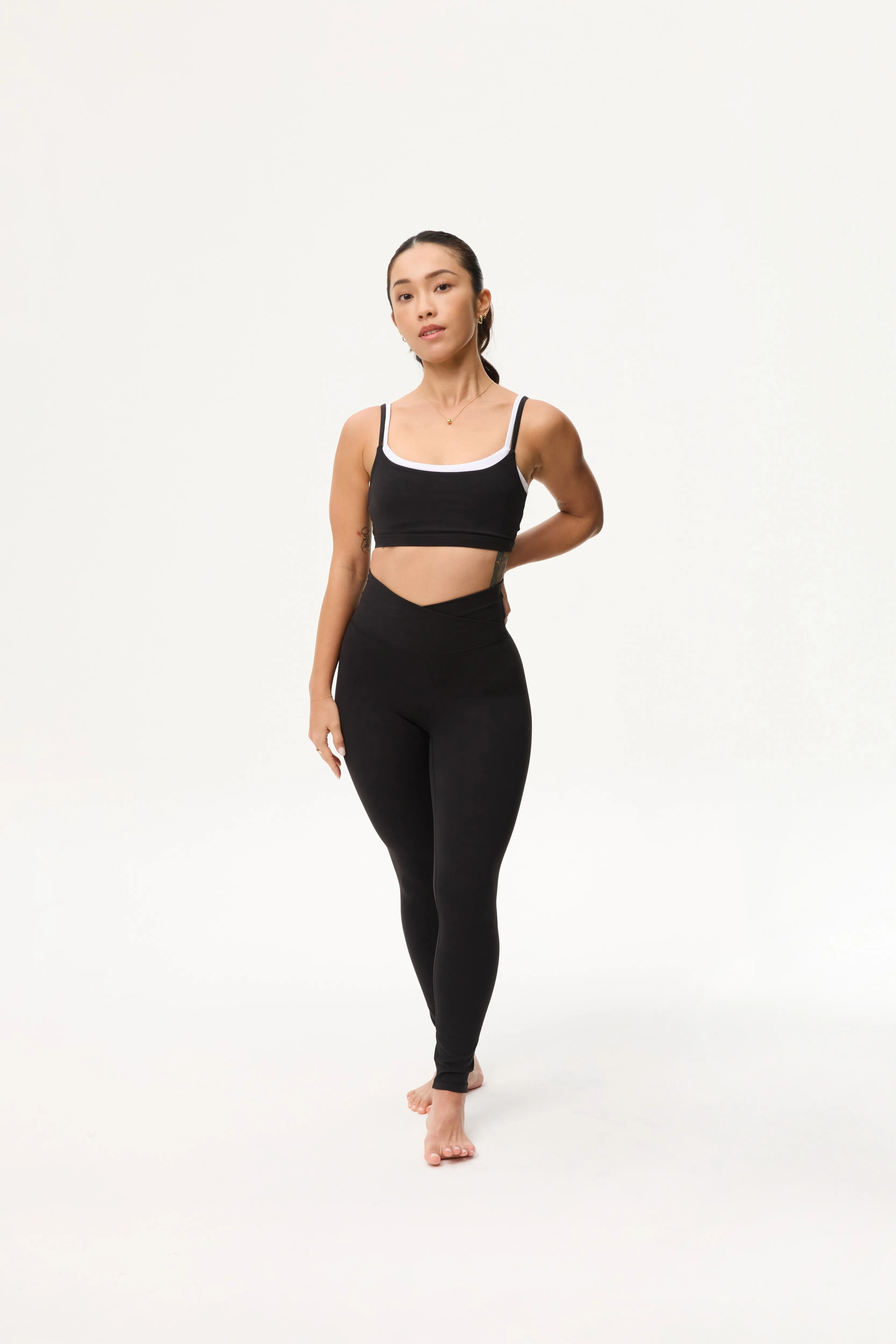 Temperature control V Leggings (Full 24") in Black Sesame