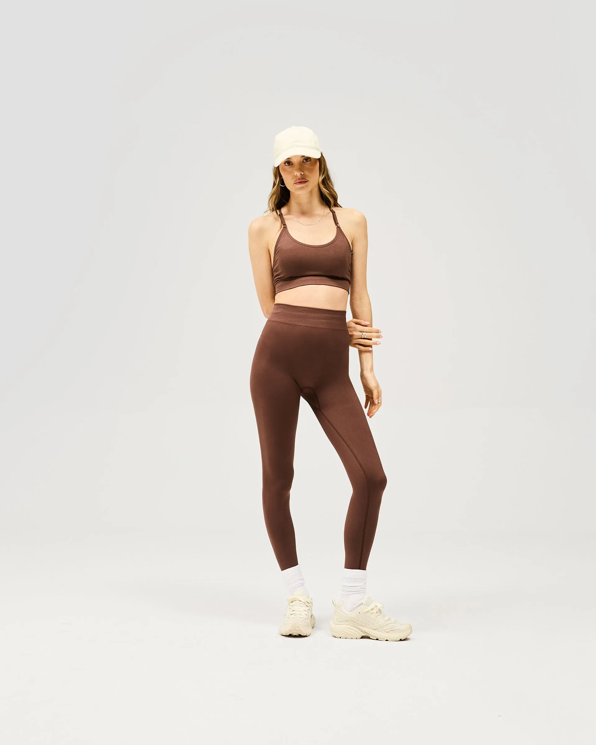 Bonded Seamless Edges Owners Club Contour Seamless Legging - Mocha