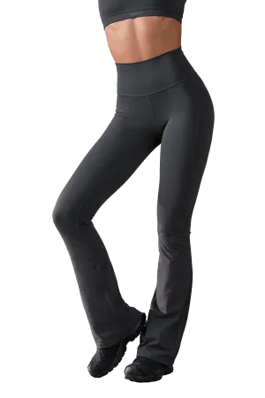 FLARED LEGGINGS - Dark Gray Travel Outfit Trend Seeker Studio Essential