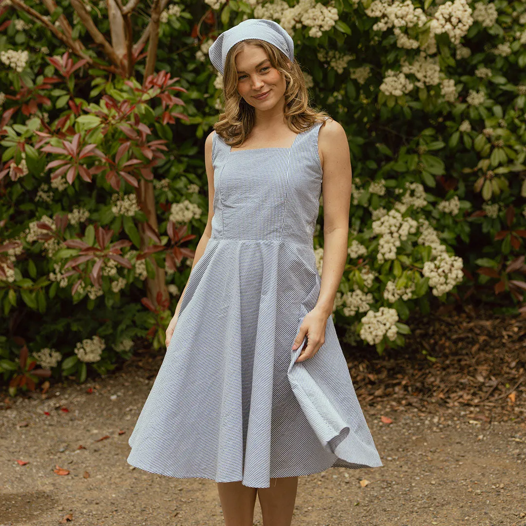 CompactPackability QuickRelease Closures Sonata Dress, Navy Seersucker