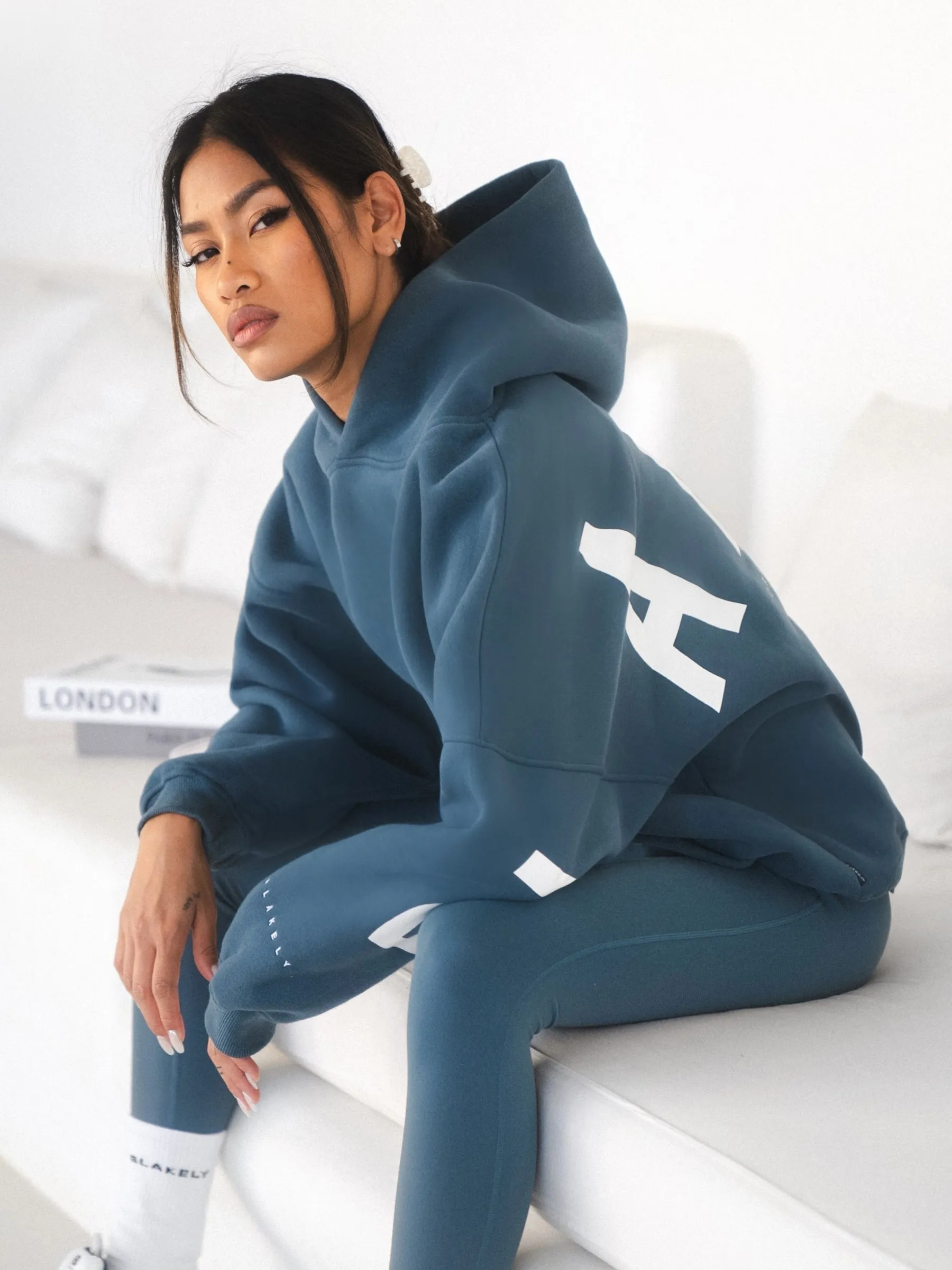 Bettong like All Weather Wear Isabel Oversized Hoodie - Dark Teal