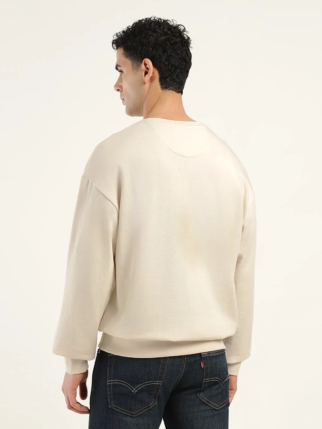 Lightweight Fabric Stylish Details Men's Brand Logo Cream Crew Neck Sweatshirt