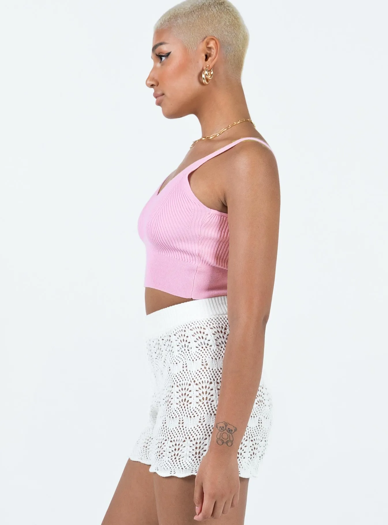 Mahla Knit Shorts White Model Edge