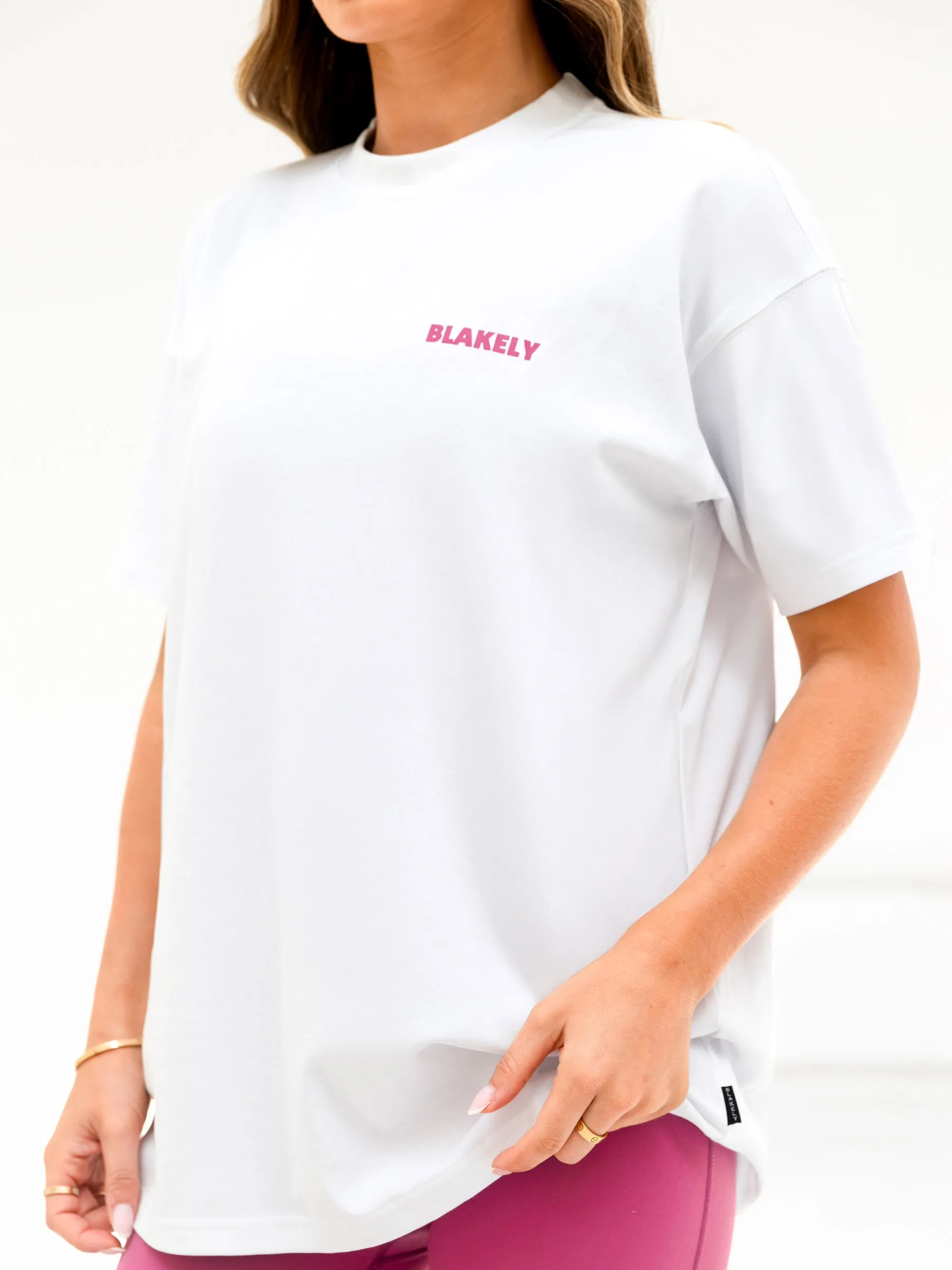 Amelie Ultra Oversized T-Shirt - White & Pink Outdoor Ready