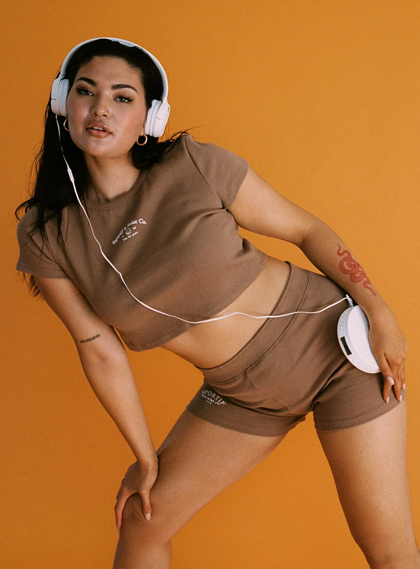 Adjustable Waistbands Village Charm Sportsmanship Bike Shorts Brown