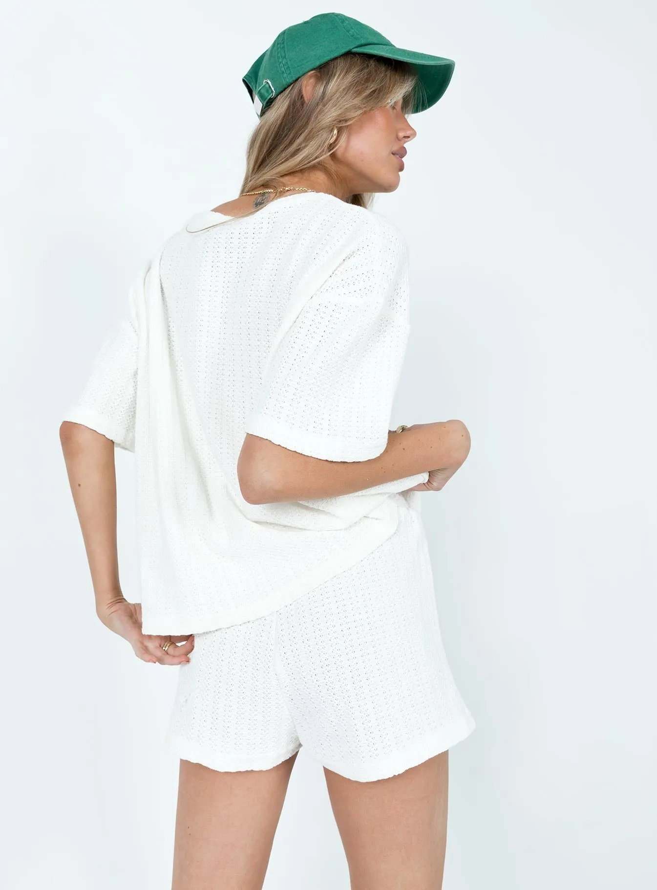 Light Ease DoubleStitchedEdges Cammie Knit Set White
