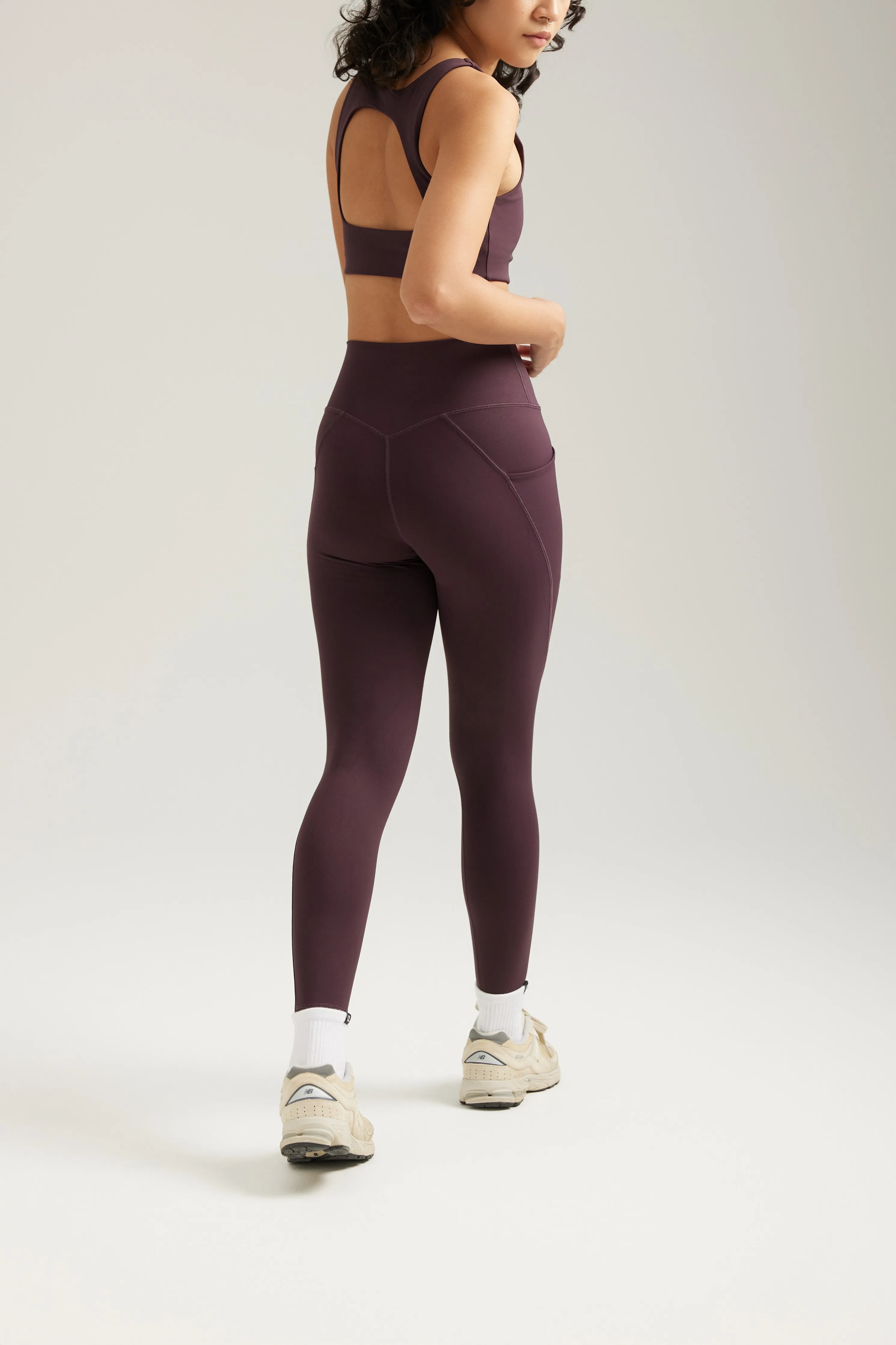 Accessorized seams Circle Back Bra 2.0 in Grape