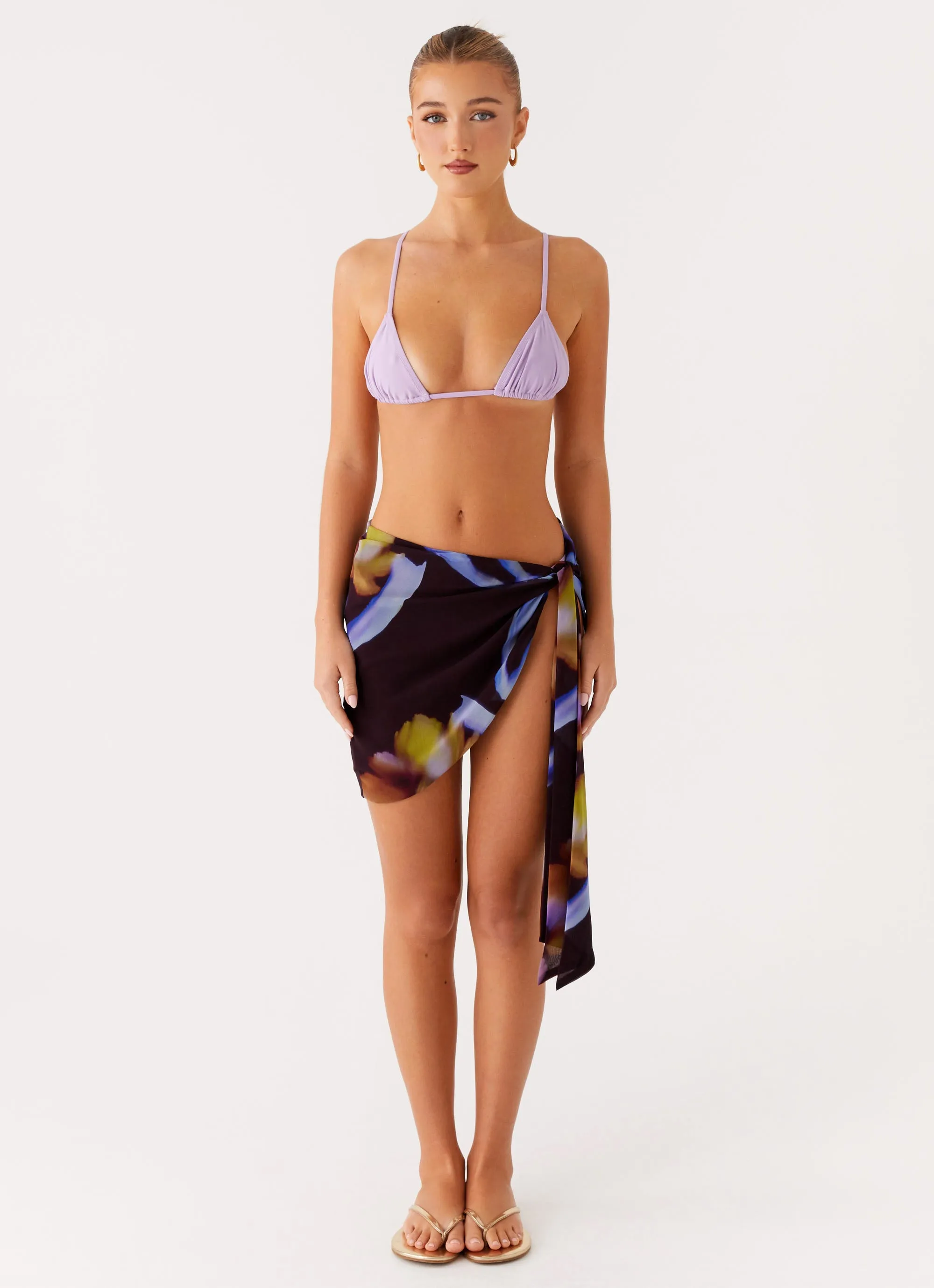Golden Blaze Sarong - Dark Floral Ultra Flat Lock Stitching Oceanic Theme
