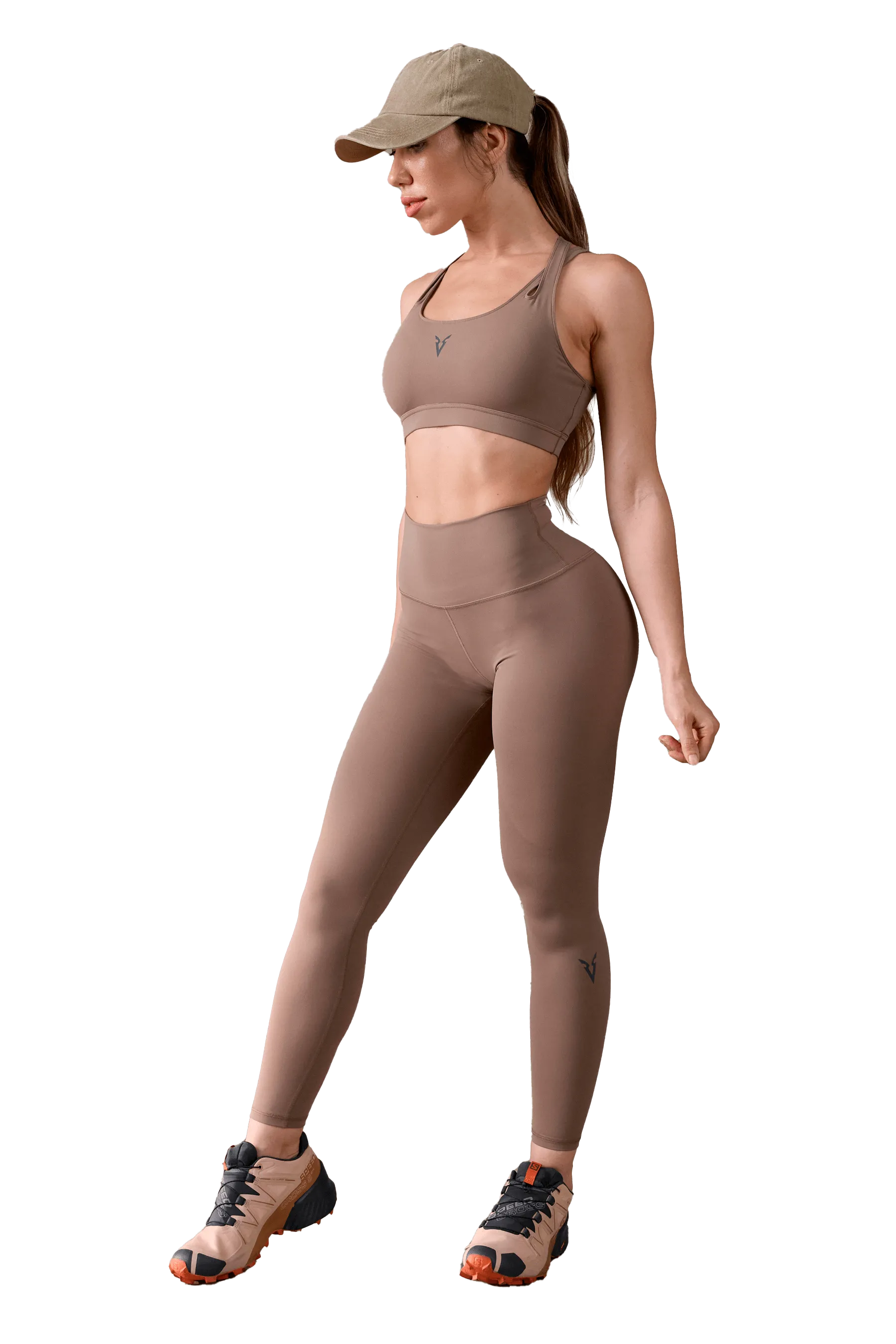 All-Day Structure SPORTS BRA CUT OUT - Tan