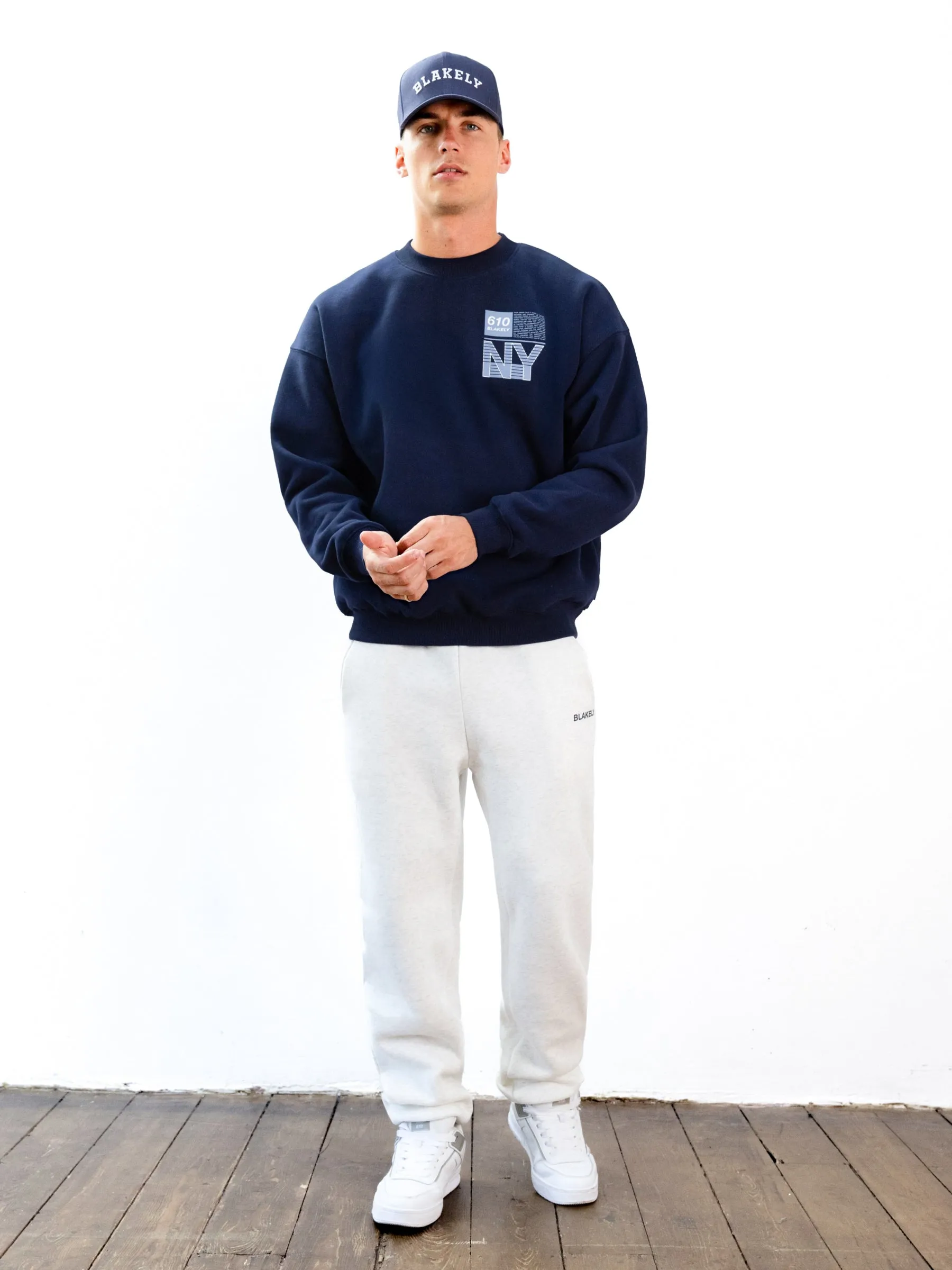 Italic Relaxed Sweatpants - Marl White Wrinklefree Smart Layering