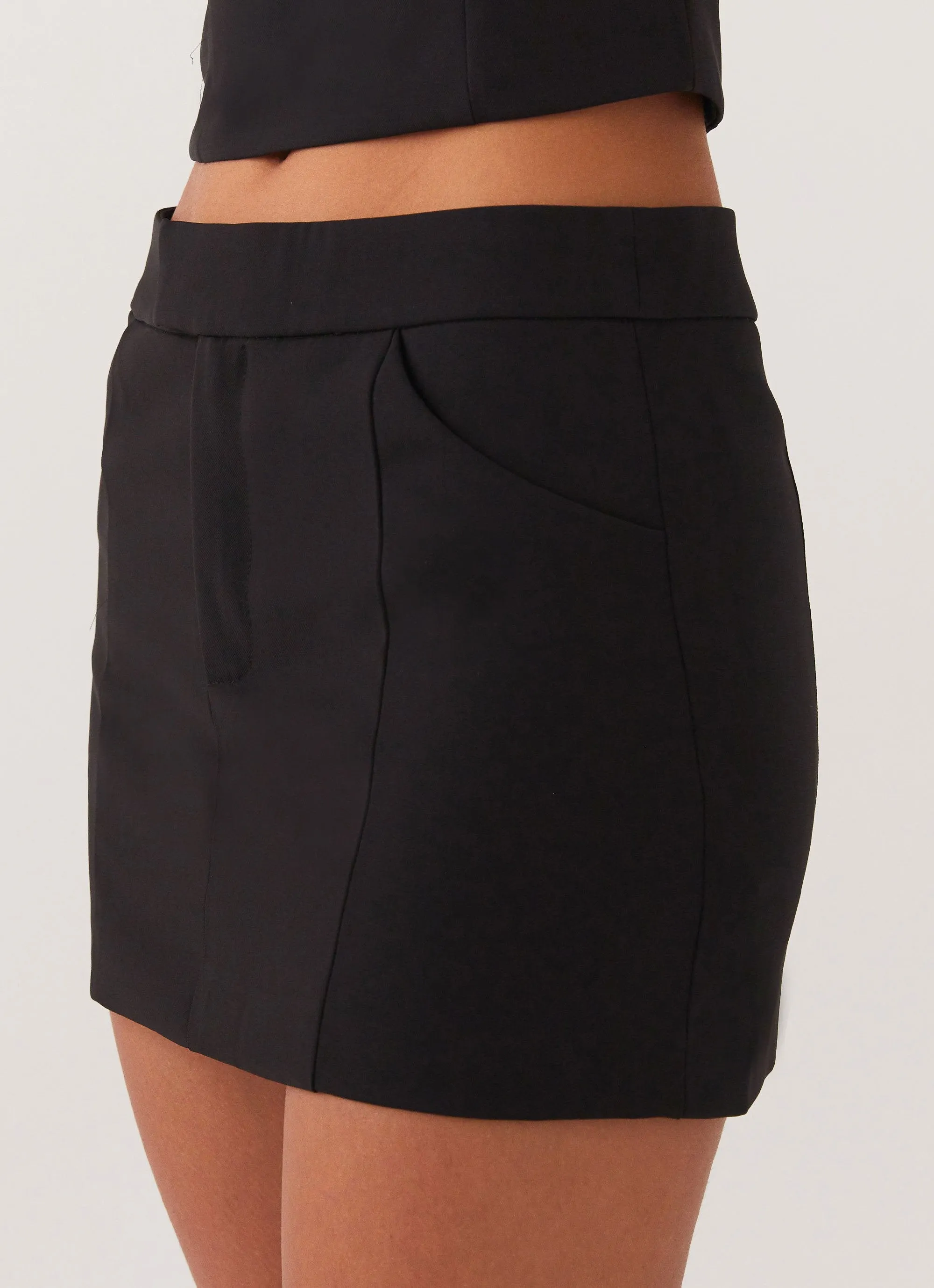 Flare Breeze Vacation Outfit Eliana Suit Mini Skirt - Black