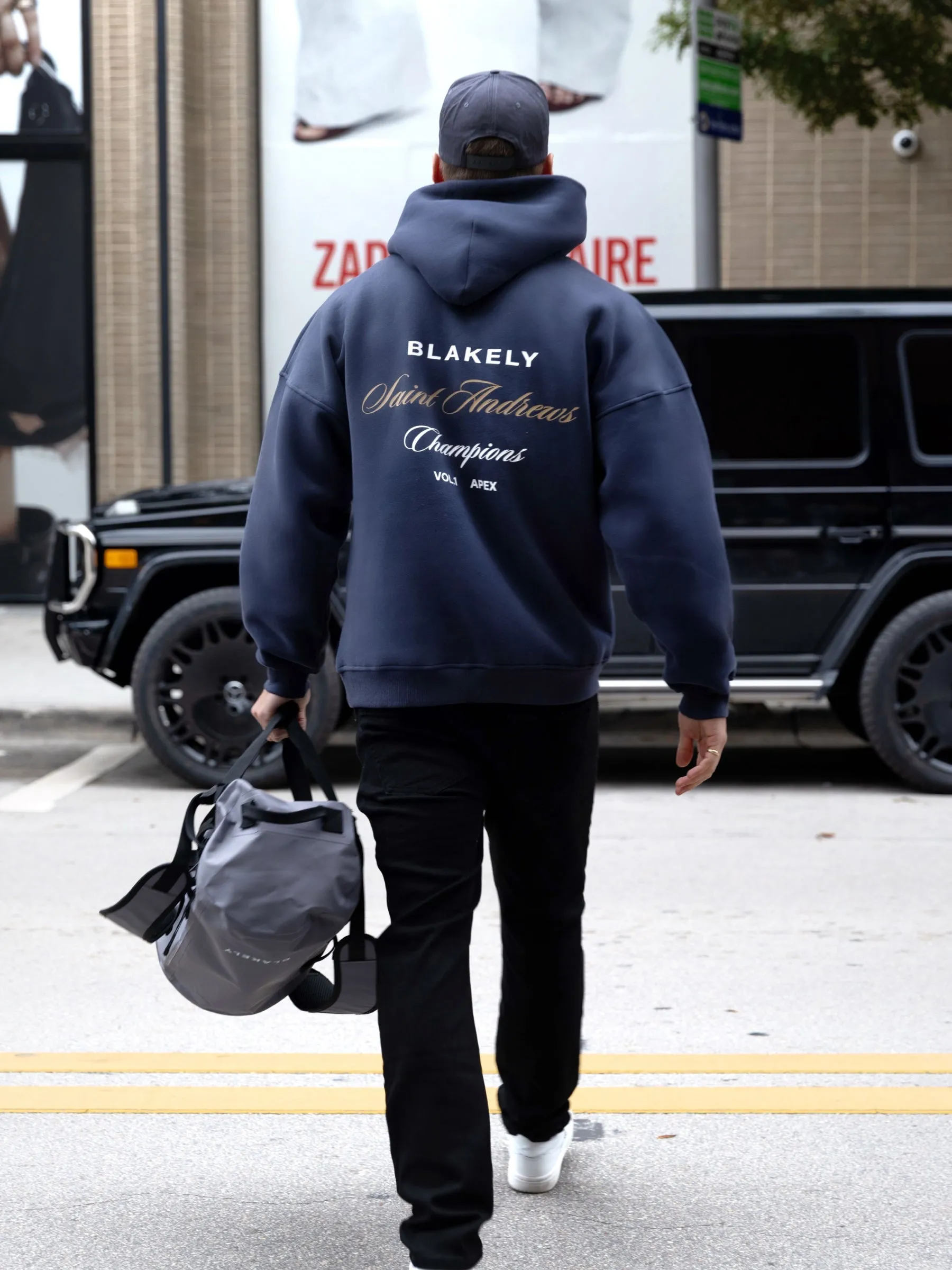 theater look Champions Legacy Relaxed Hoodie - True Navy