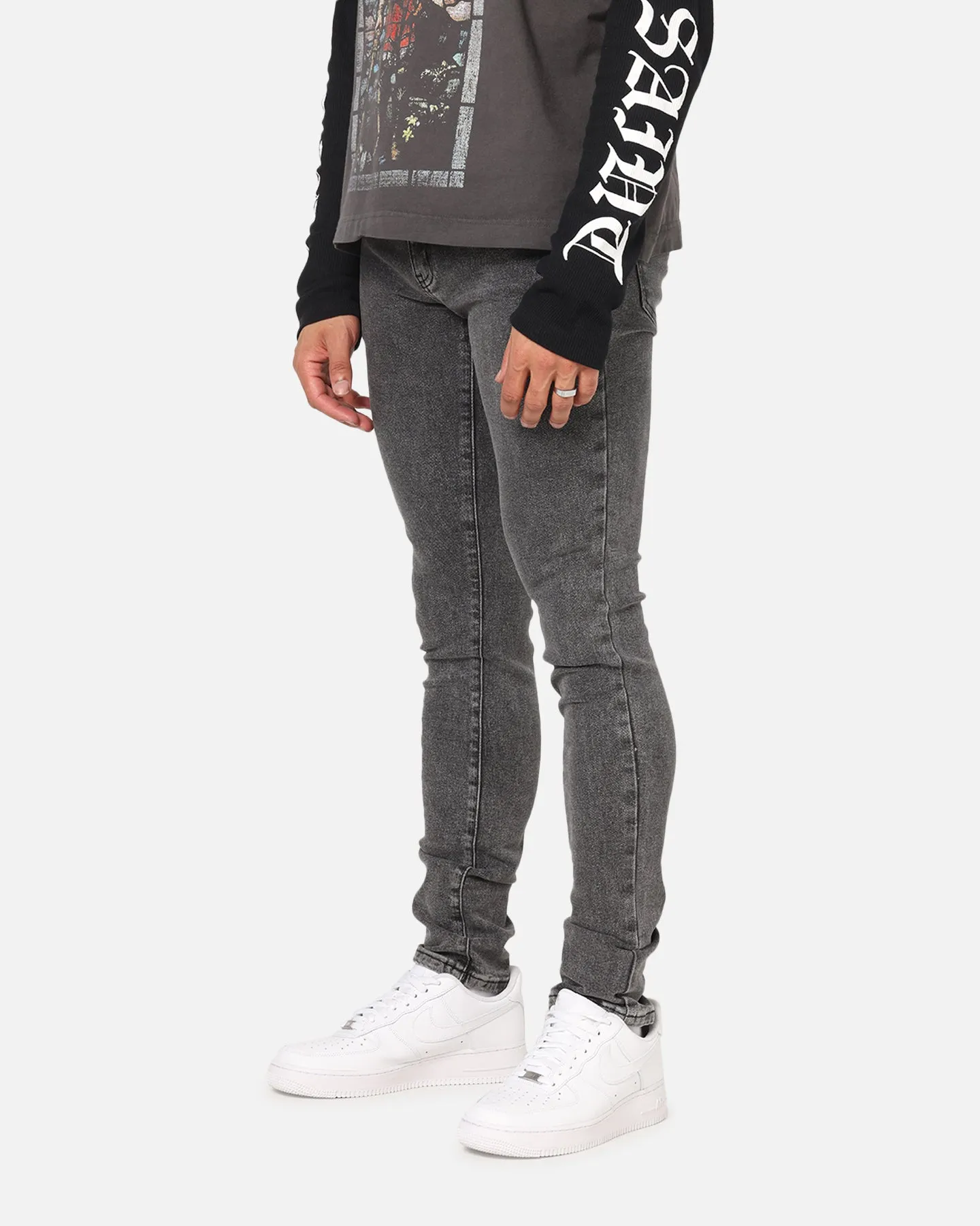 Winter Warmth Minimalist Saint Morta Dynasty Jeans Black Stonewash
