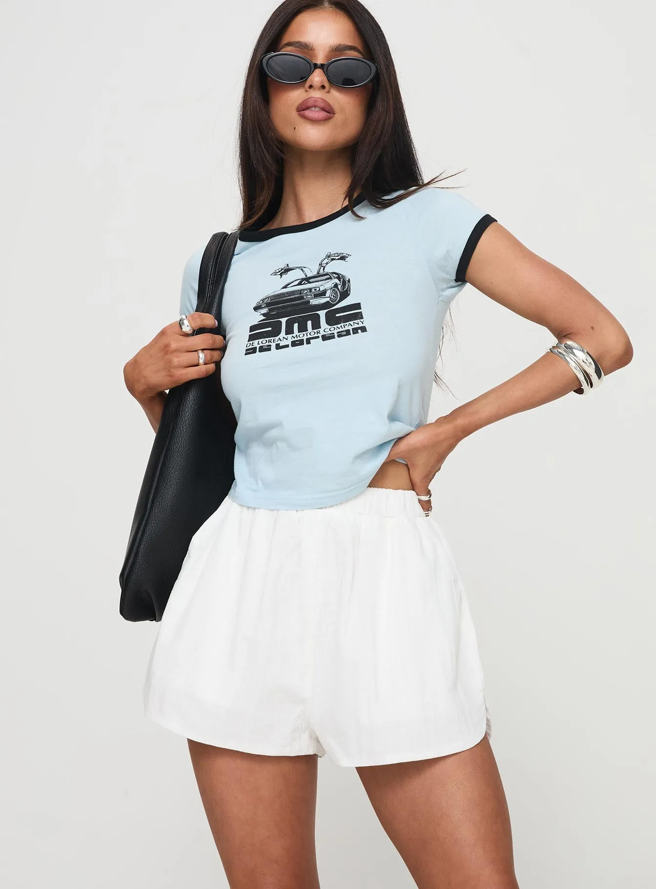 Fealure Shorts White Brave Mode River Core