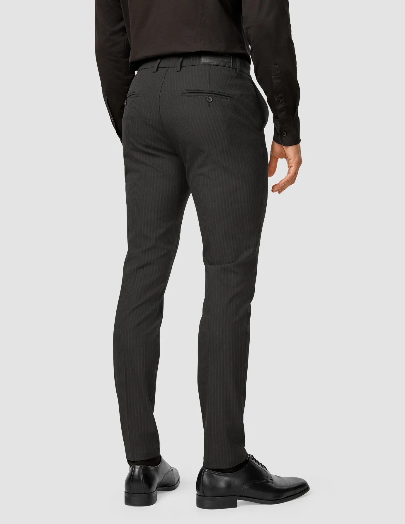 Essential Suit Pants Slim Asphalt Pinstripe Sporty Style