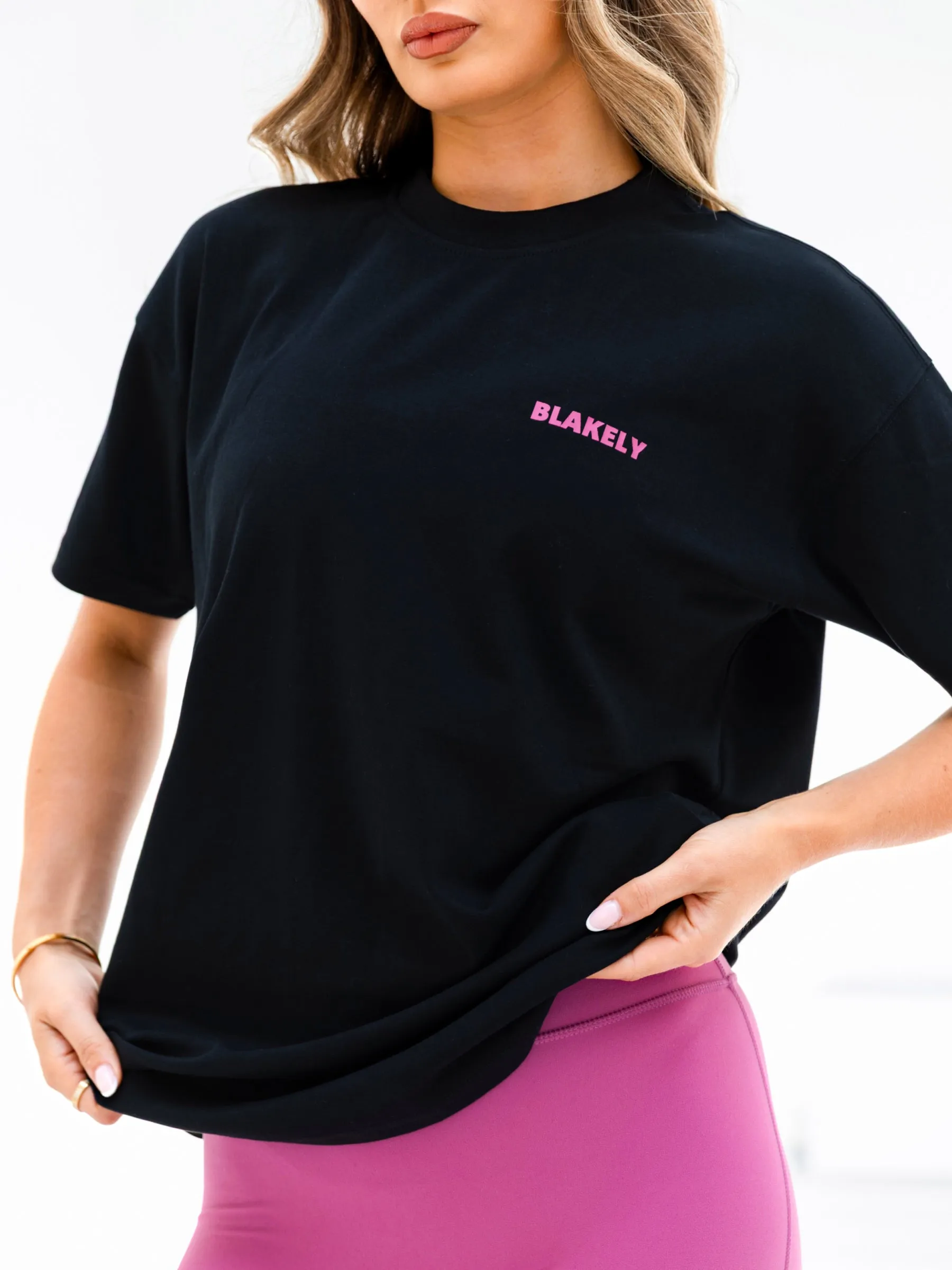 Versatile Comfort Style Casual Comfort Fit Amelie Ultra Oversized T-Shirt - Black & Pink