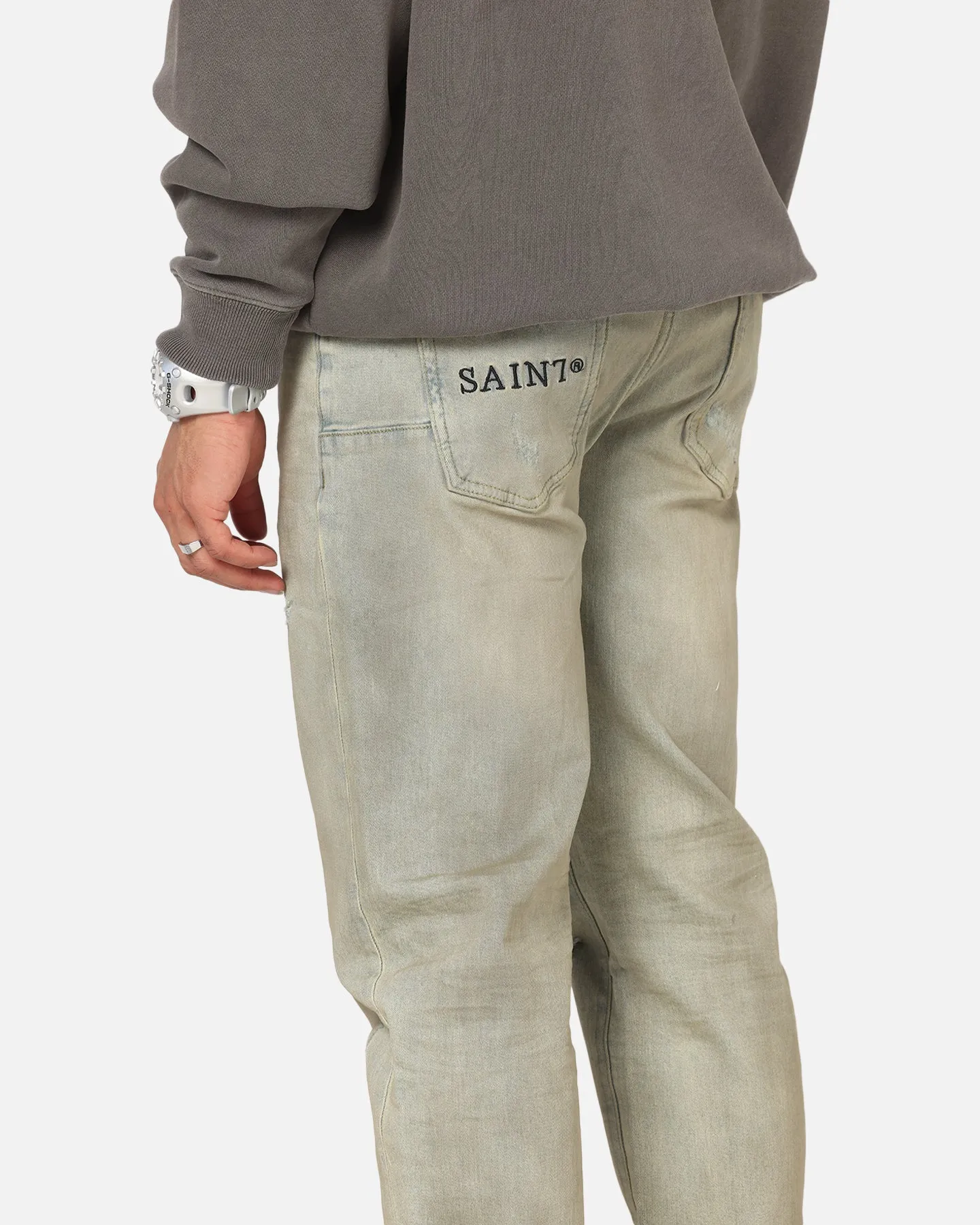 Year Rounder Basic Layers Saint Morta Psykhe Dirty Distressed Jeans Dirty Denim
