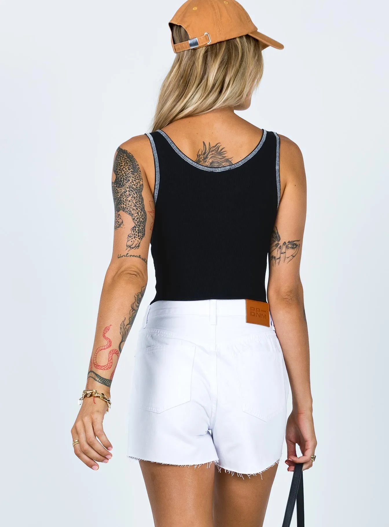 Xena Denim Shorts White Street Sport MoistureWicking Technology