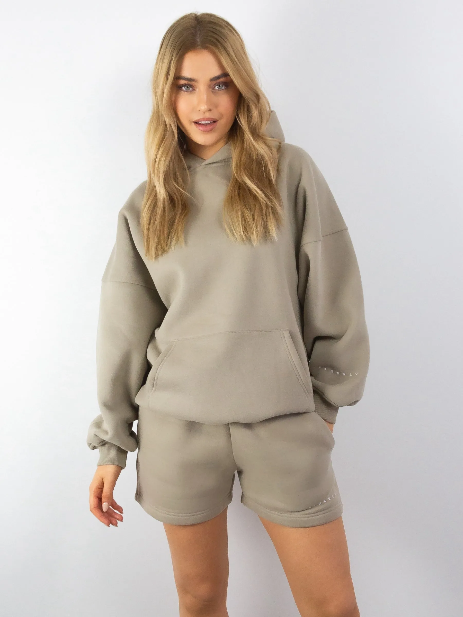 NonSlipGrip Isabel Jogger Shorts - Beige
