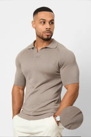 Beach Ready Ribbed Cuff Design Textured Open Collar Knitted Polo Shirt in Mole
