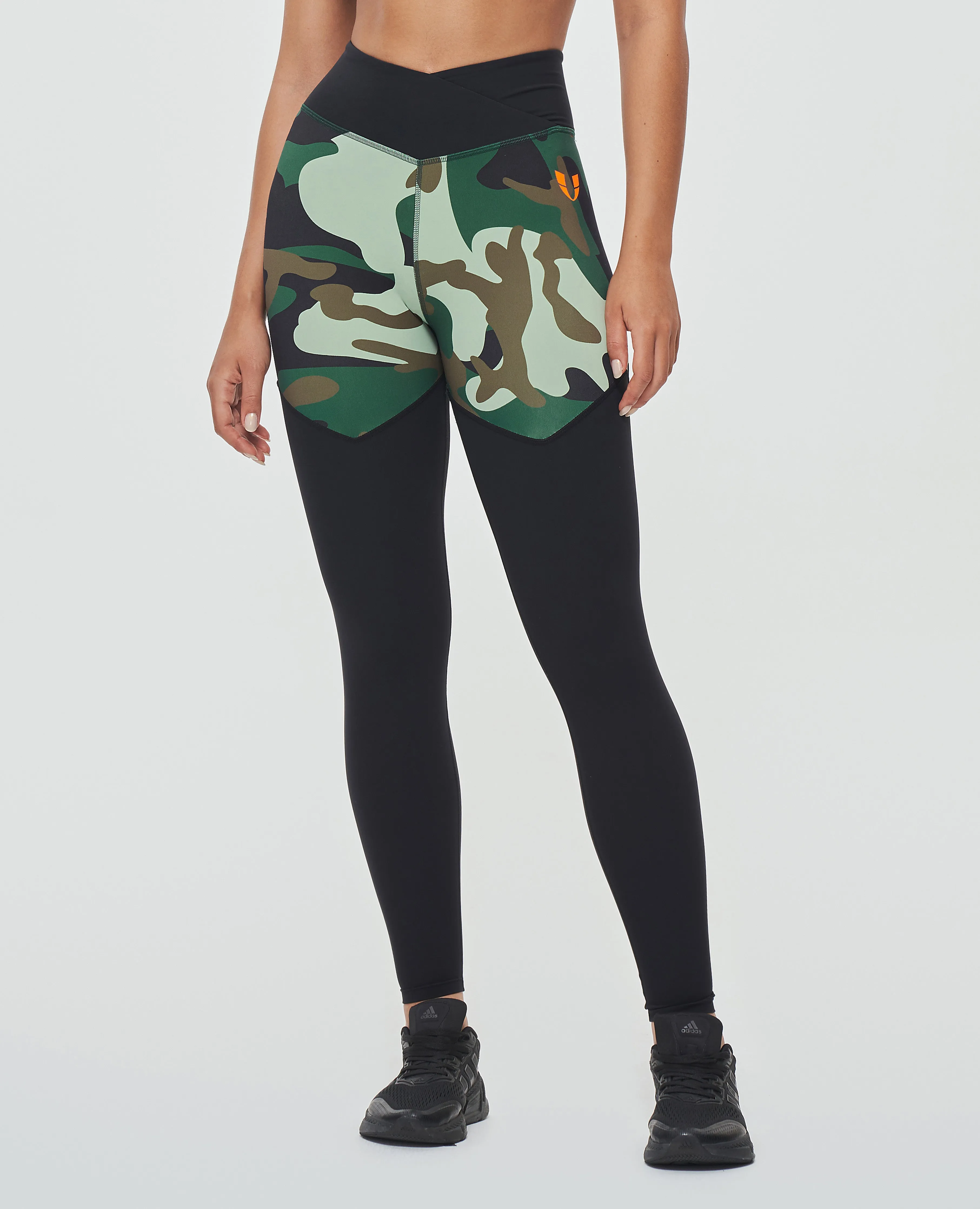 Slim Style V-waist Gym Leggings - Green Camo