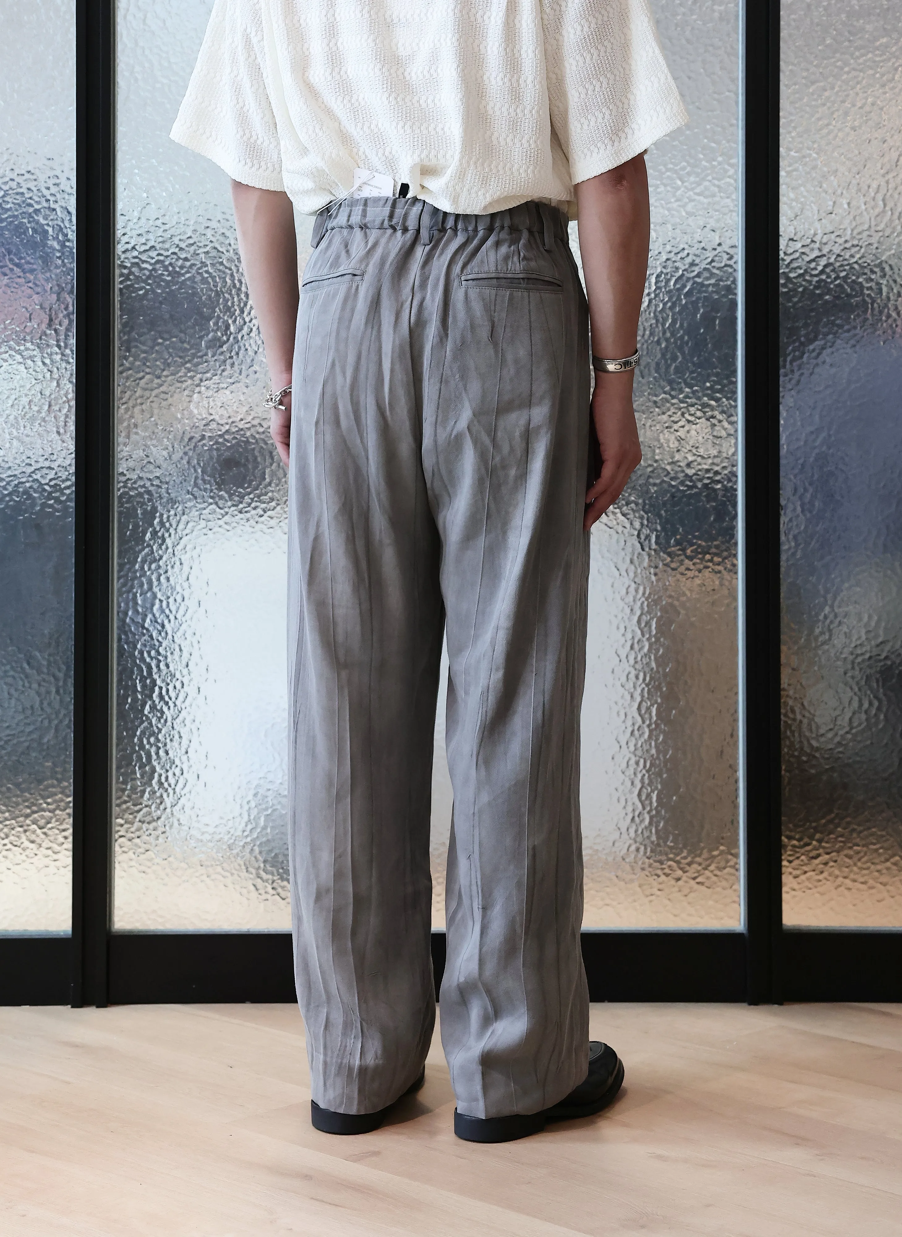 Spark Soul Stretchable Fabric Wide Pleated Pants
