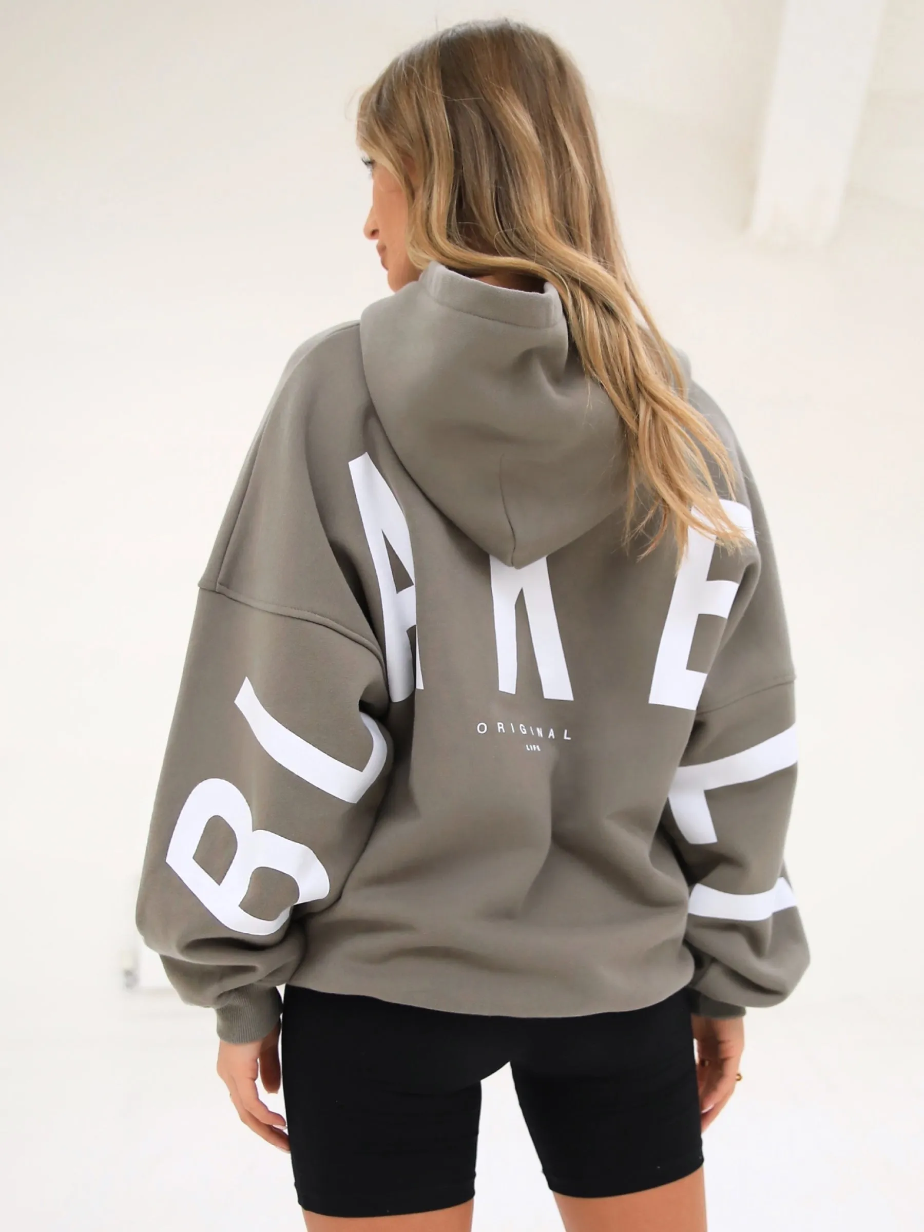 Isabel Oversized Hoodie - Safari Green Wallaby like Rugged Build